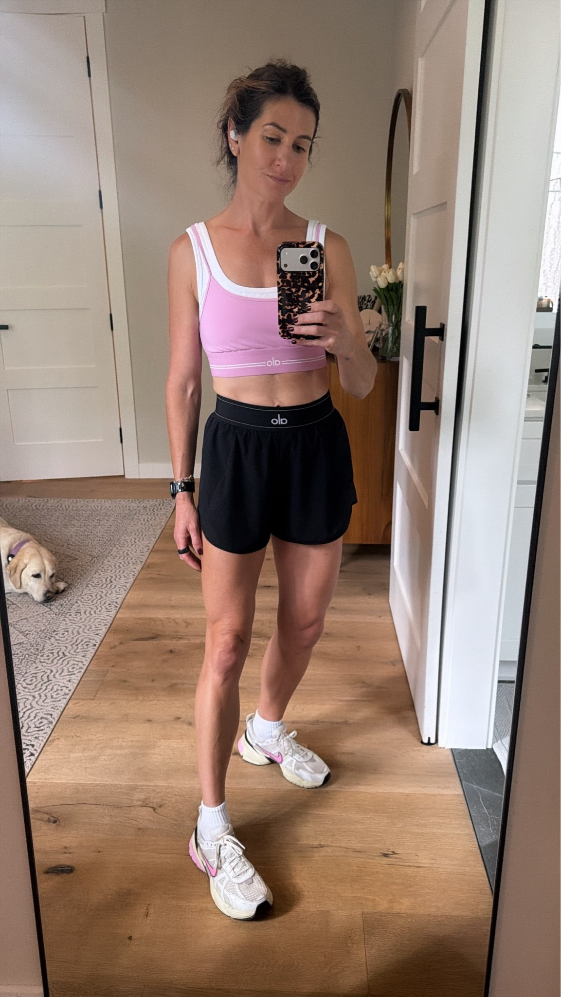 Workout OOTD

#LTKmorningroutine #LTKmomlife #LTKActive