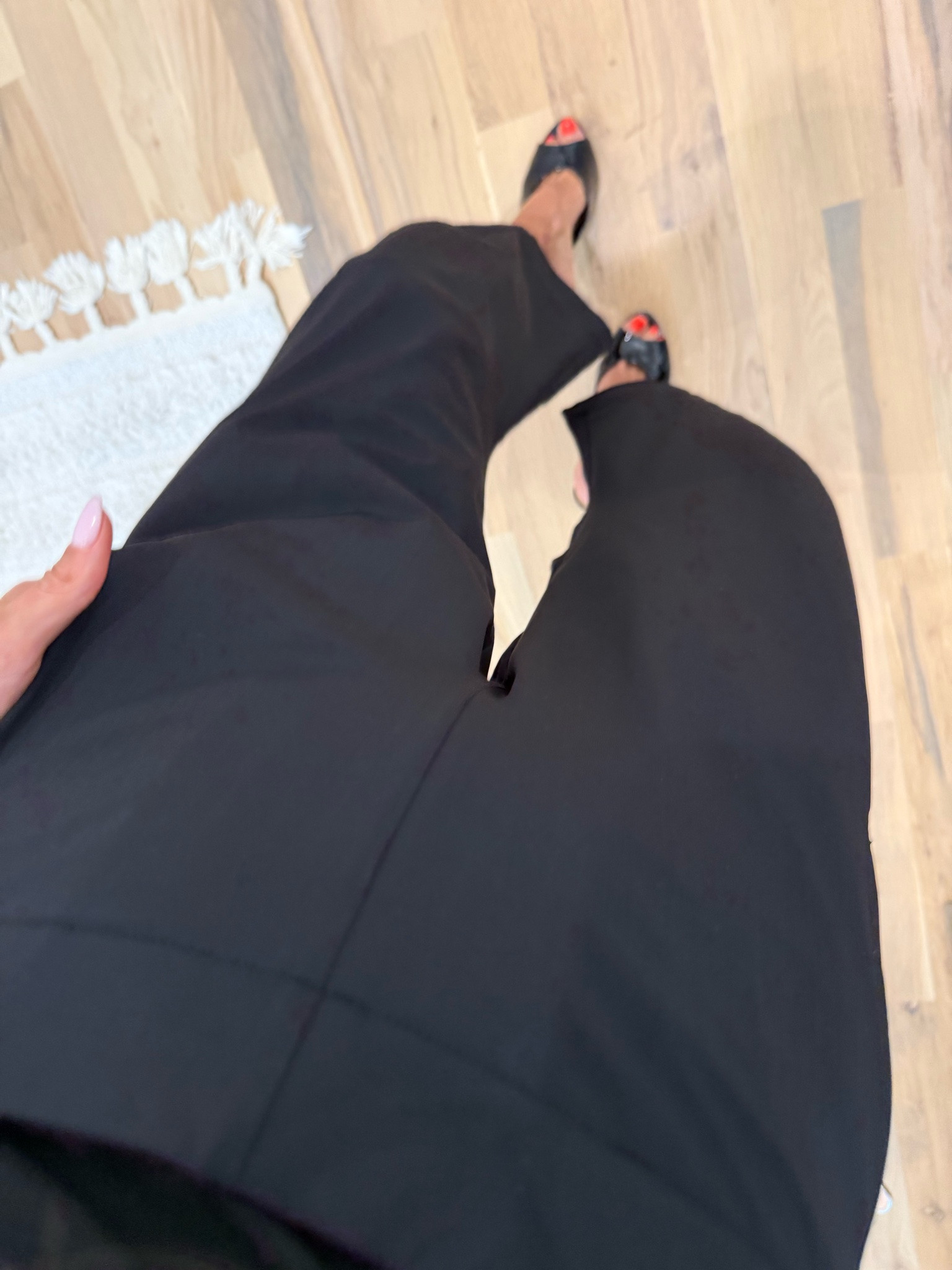 Viral trending pants that can be worn with sneakers or pumps or heels for the office petite friendly size 0 petite

#LTKootd #LTKSaleAlert #LTKPetite