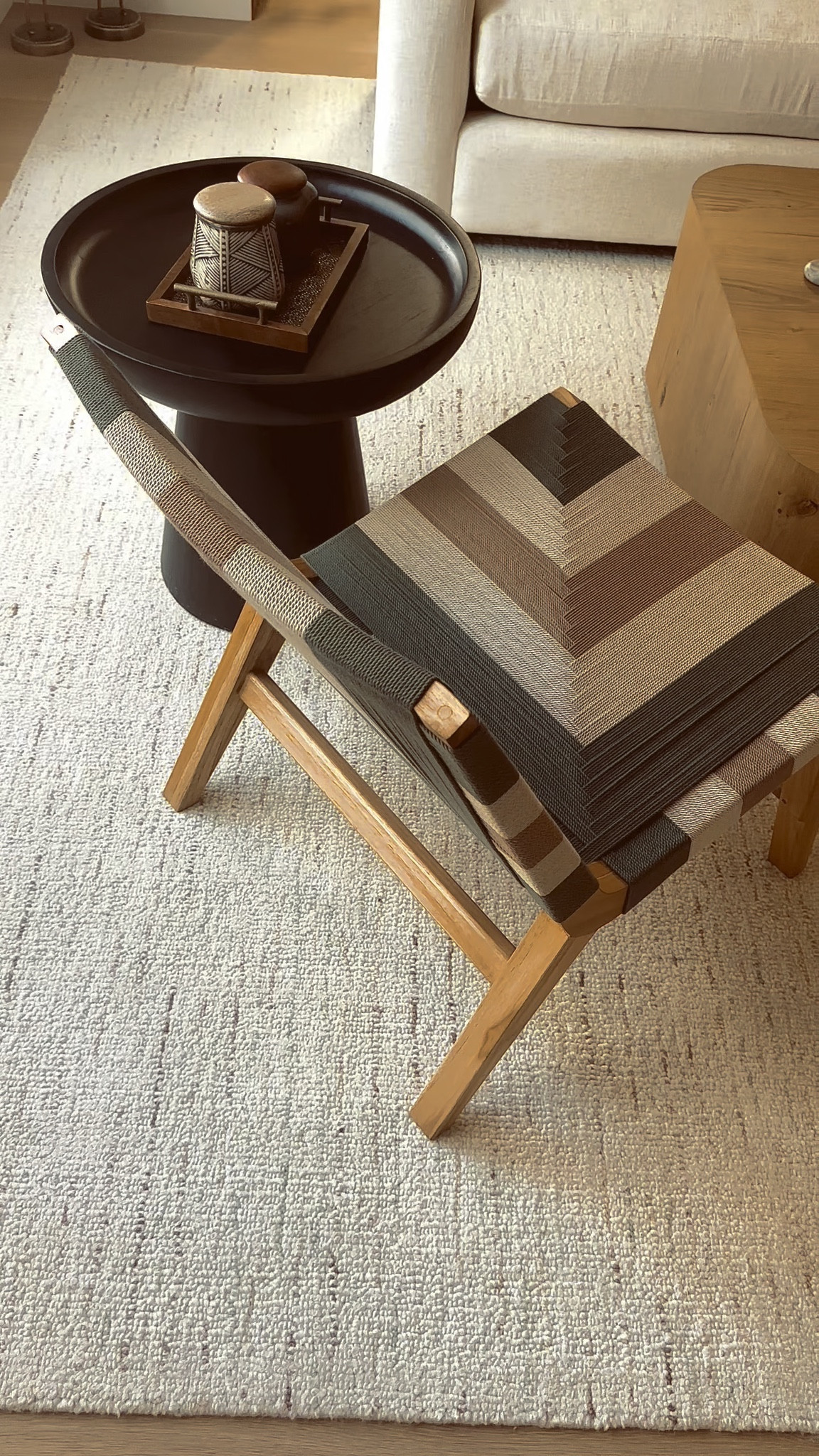 Our favorite neutral and earthy rugs from @Wayfair 