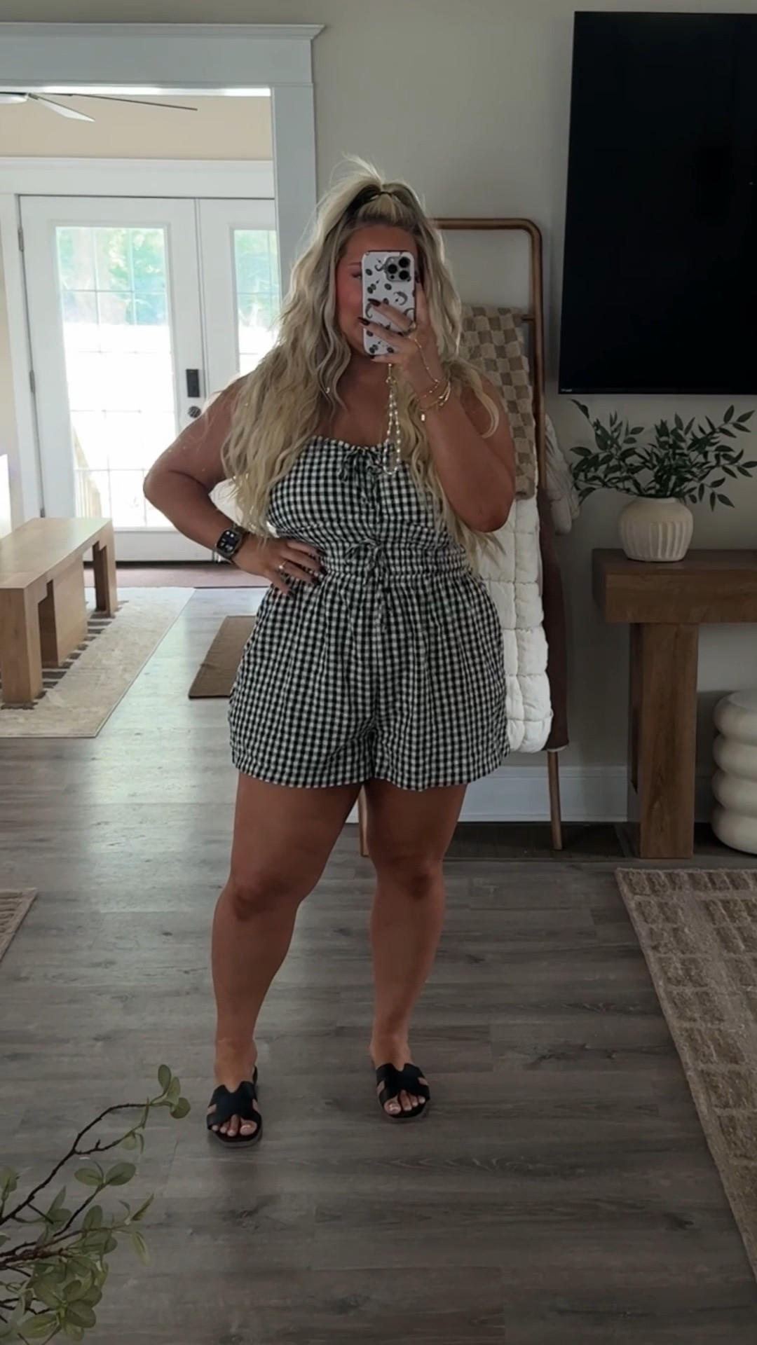 XL ROMPER
SHOES TTS

Target finds, target shoes, American eagle, rompers, fall fashion, fall wardrobe, top seller, weekly must haves, transitioning to fall pieces, curvy, midsize, plus-size.

#LTKSaleAlert #LTKMidsize #LTKStyleTip