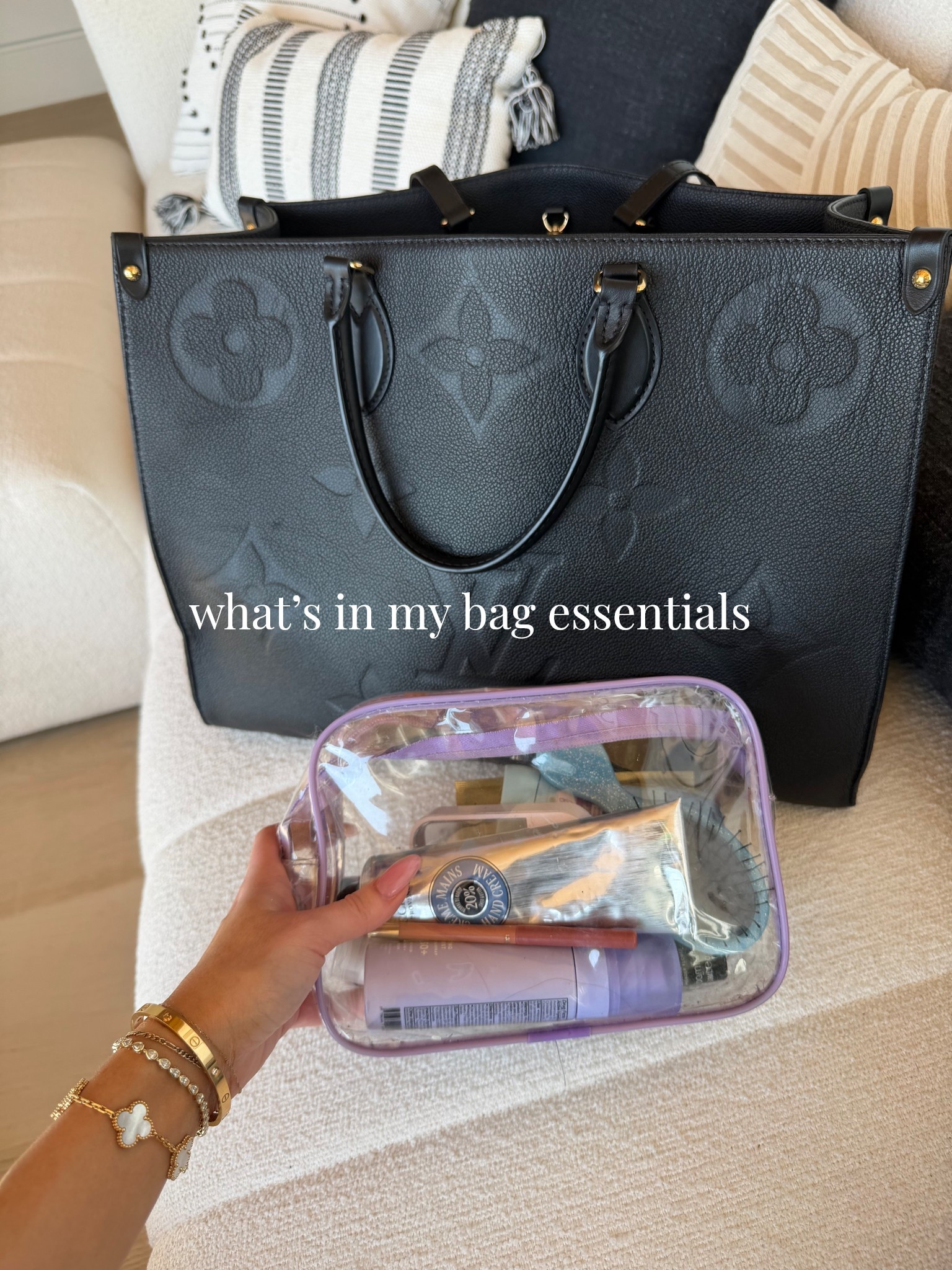 My top picks for what I keep in my purse! 

#LTKBeauty #LTKdayinmylife #LTKgrwm