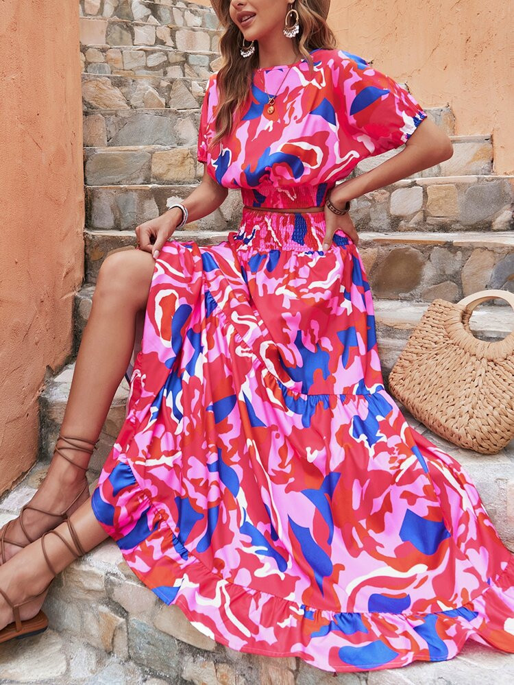 Allover Print Batwing Sleeve Top & Shirred Ruffle Hem Skirt | SHEIN
