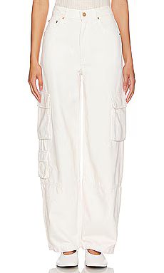 MOTHER SNACKS! The Side Dish Cargo Skimp in Natural from Revolve.com | Revolve Clothing (Global)