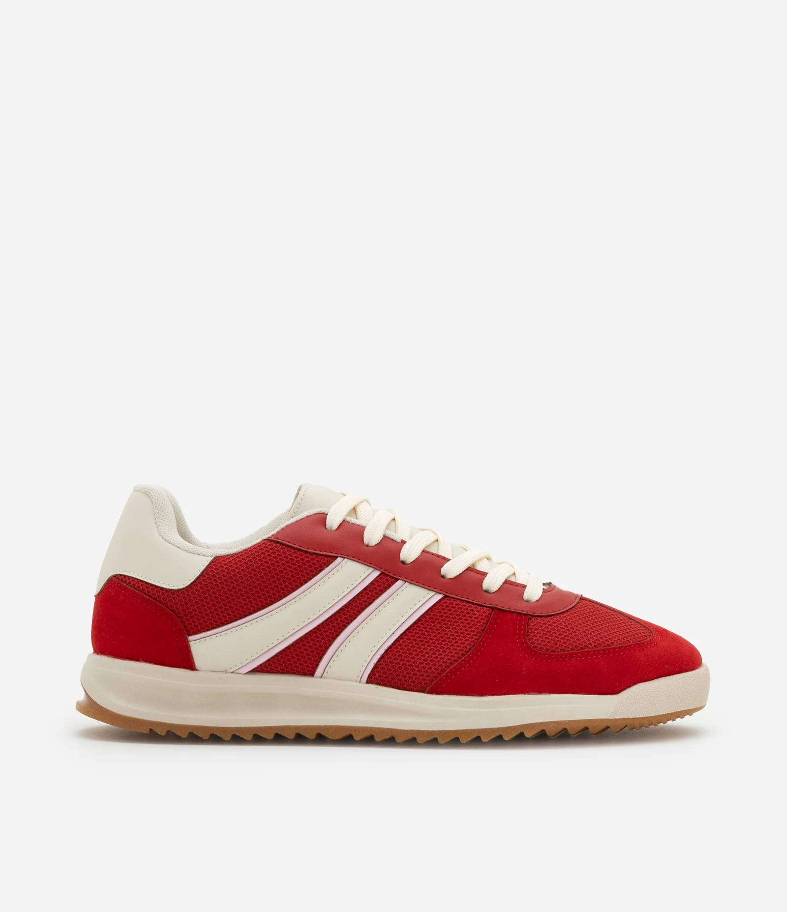 Tênis Chuteira Vintage com Recortes Vermelho - Lojas Renner | Renner (BR)