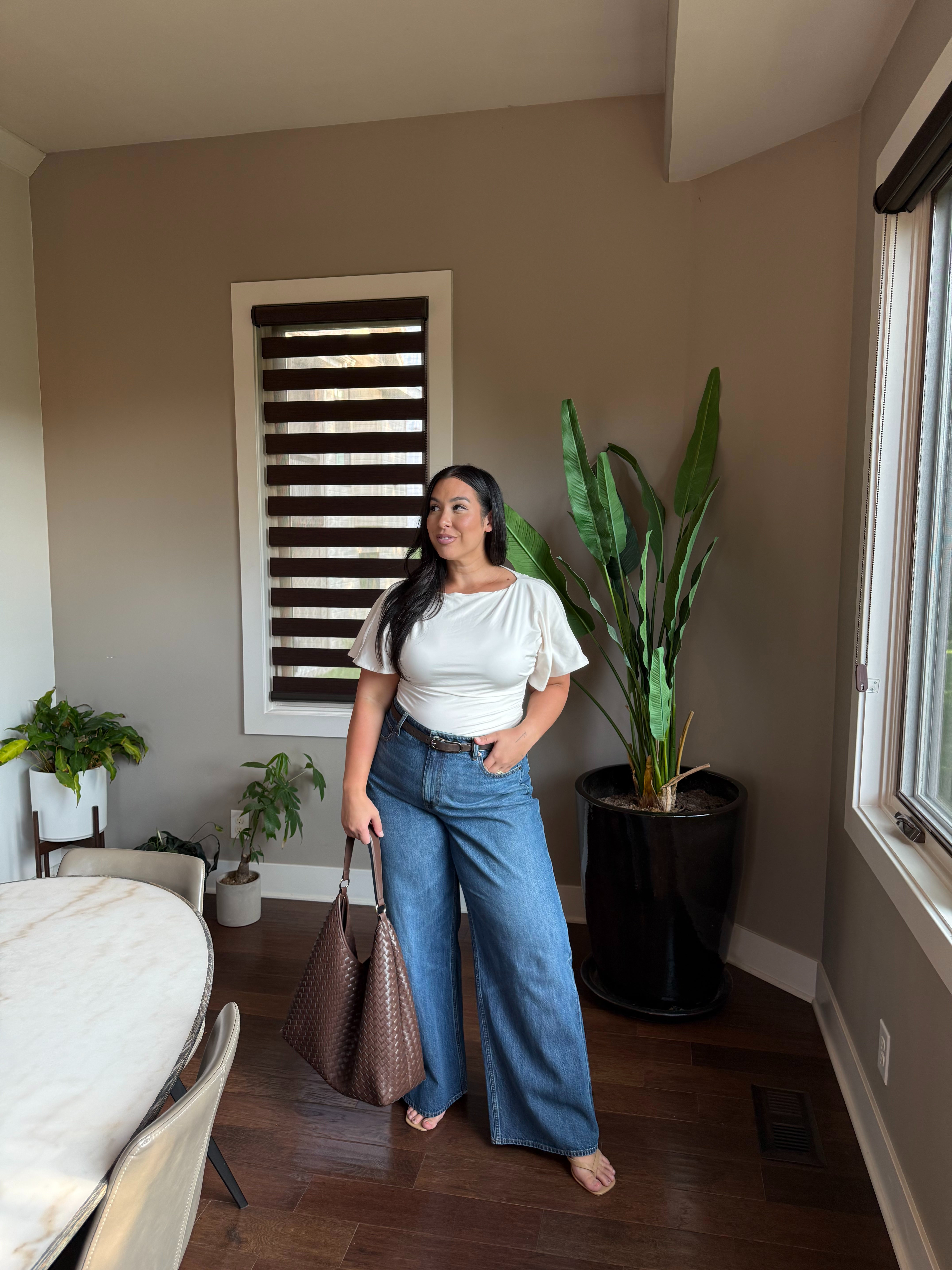 Size large top size 33 tts jeans wide leg Midsize fall outfit 

 #LTKSeasonal #LTKMidsize