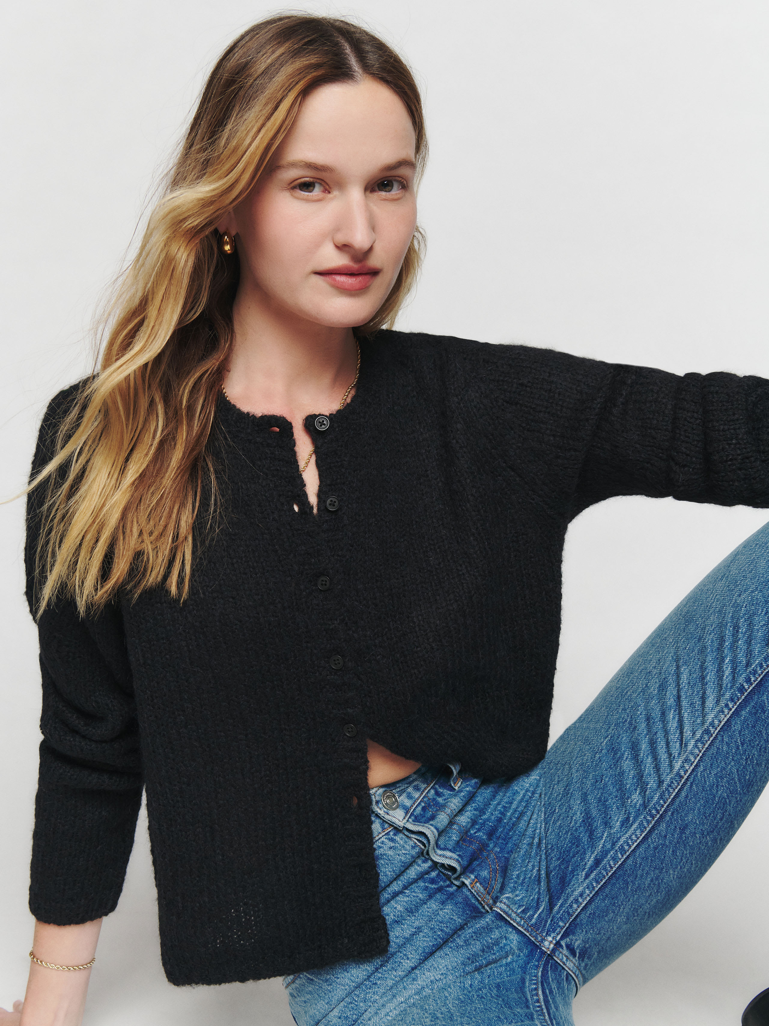 Clara Crew Cardigan | Reformation (Global)
