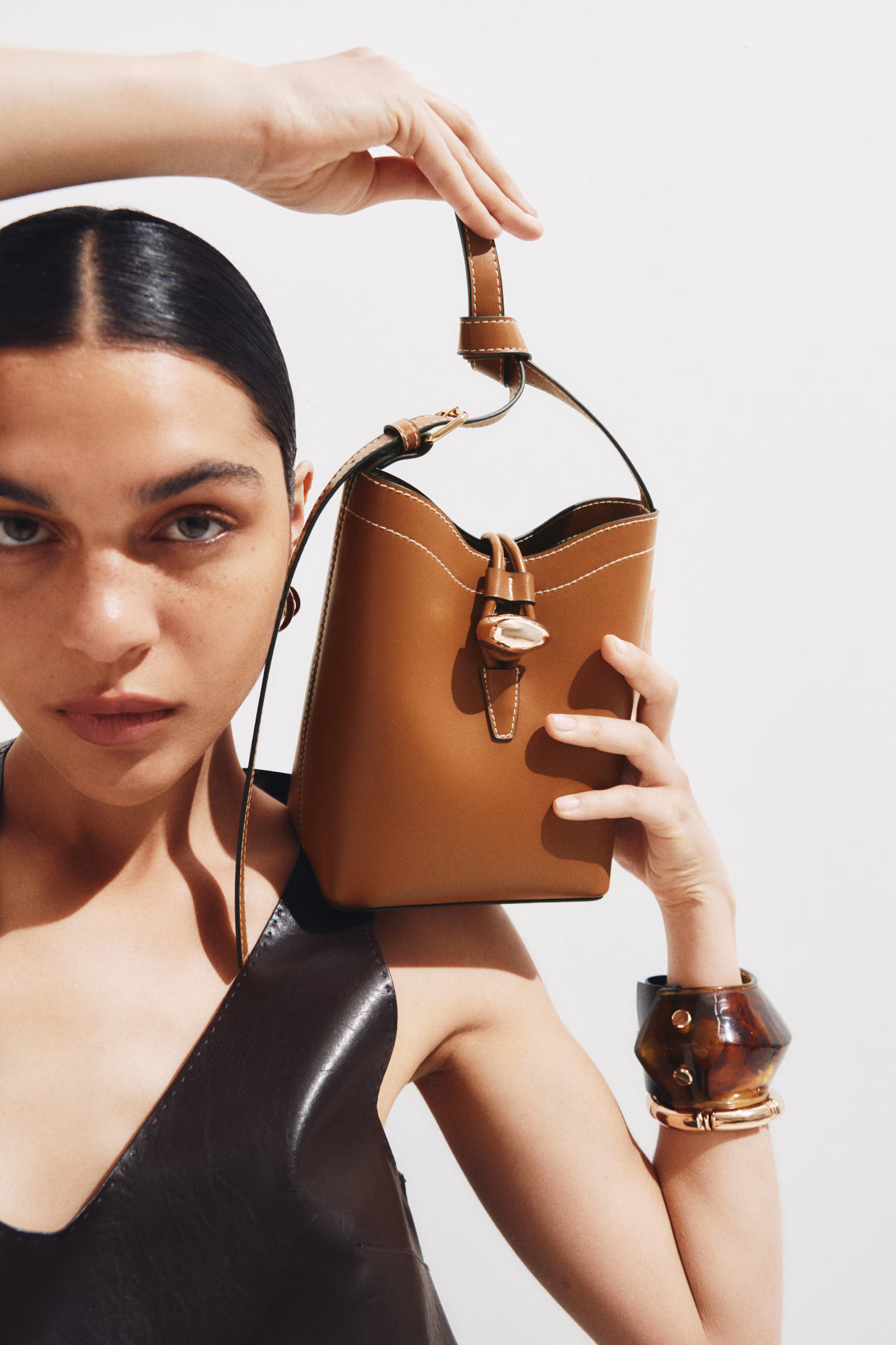 Crossbody Bag | H&M (US + CA)