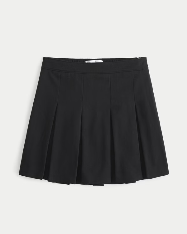 Ultra High-Rise Pleated Skater Skort | Hollister (US)