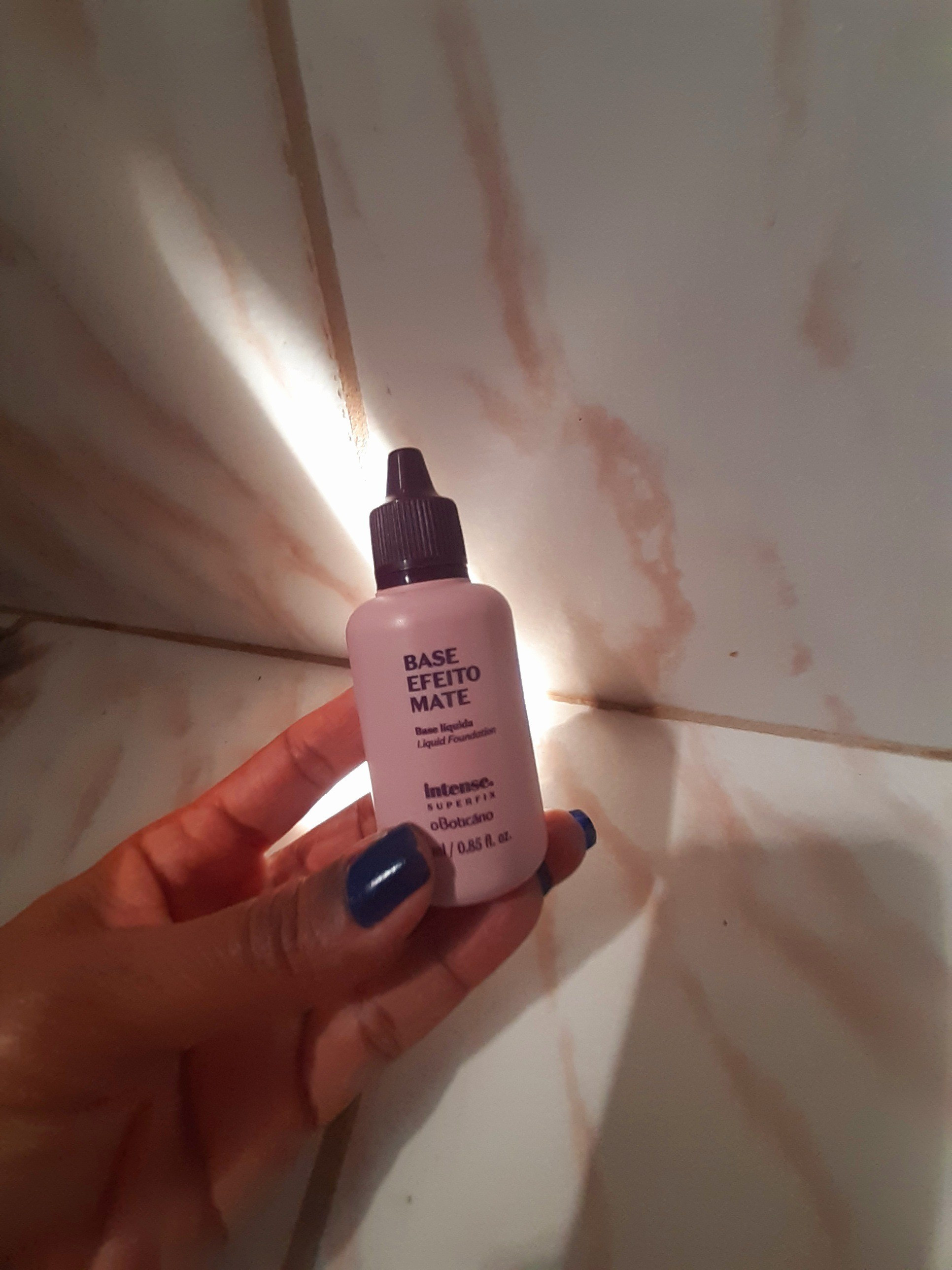 Base Efeito Mate Intense O Boticário Sem dúvidas a melhor Base que já usei!Ela é uma Base fluida bem levinha e deixa um acabamento natural Ideal para pele madura 😚Meu tom é 60 

#LTKbrasil #LTKbeleza