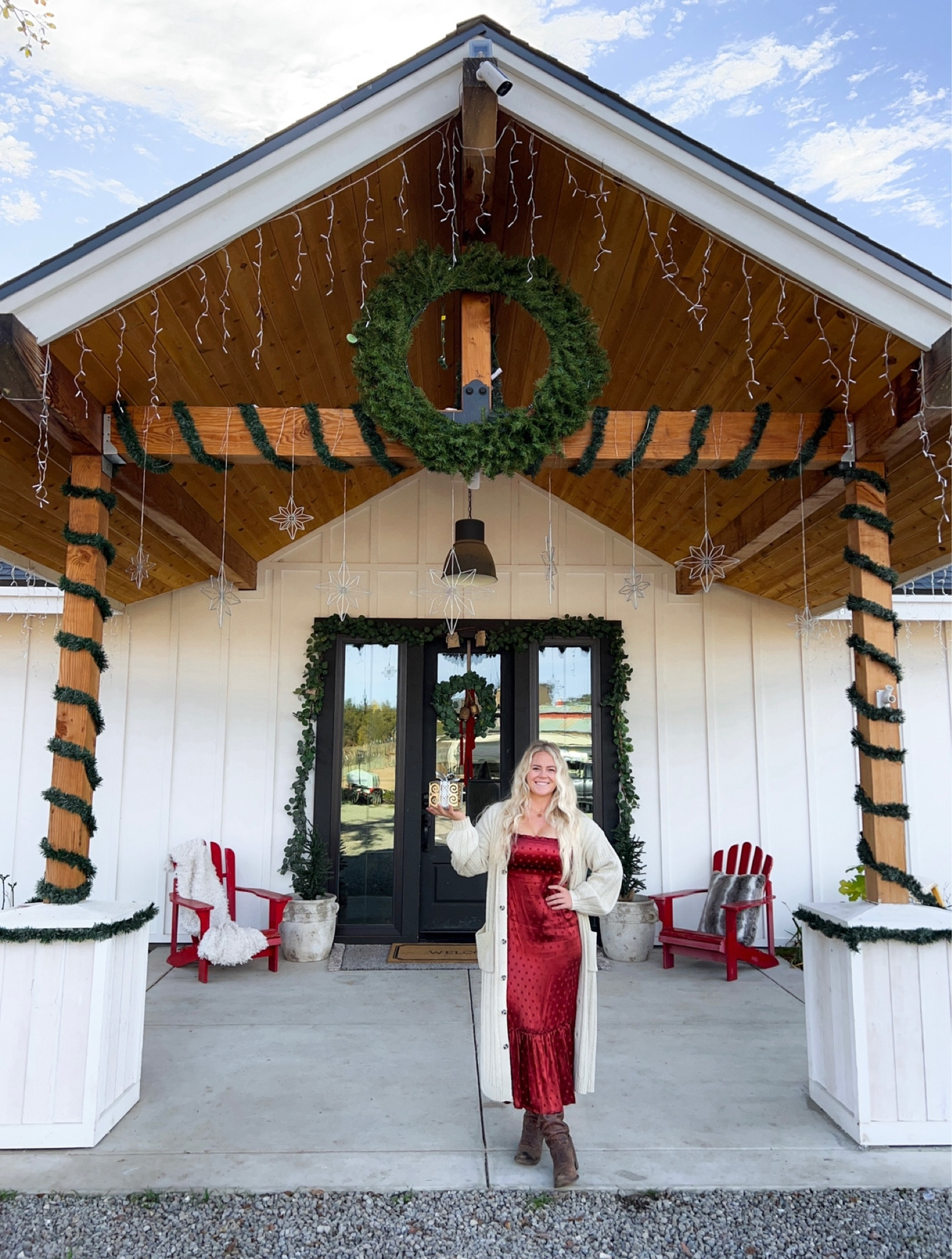 Front porch for Christmas! 

#LTKHoliday #LTKSeasonal #LTKGiftGuide