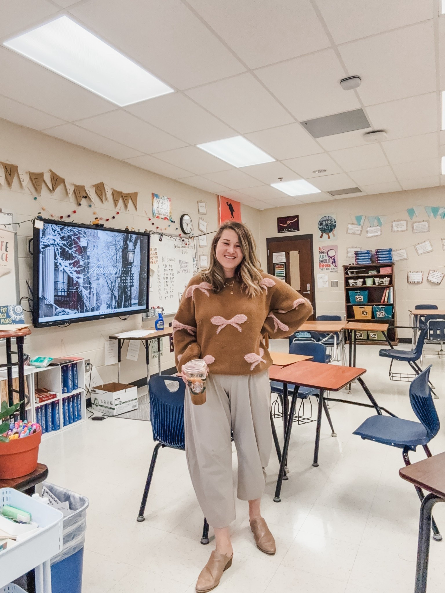 This teacher is back to work for the spring semester! A cozy sweater, and high waisted sleek tech pants, the perfect teacher outfit combo! 

#LTKFindsUnder50 #LTKSaleAlert #LTKootd