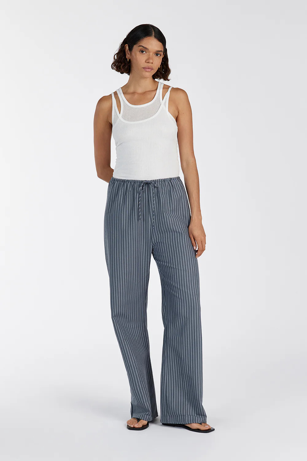 JUDE OFF WHITE SLEEVELESS LAYER TOP | DISSH