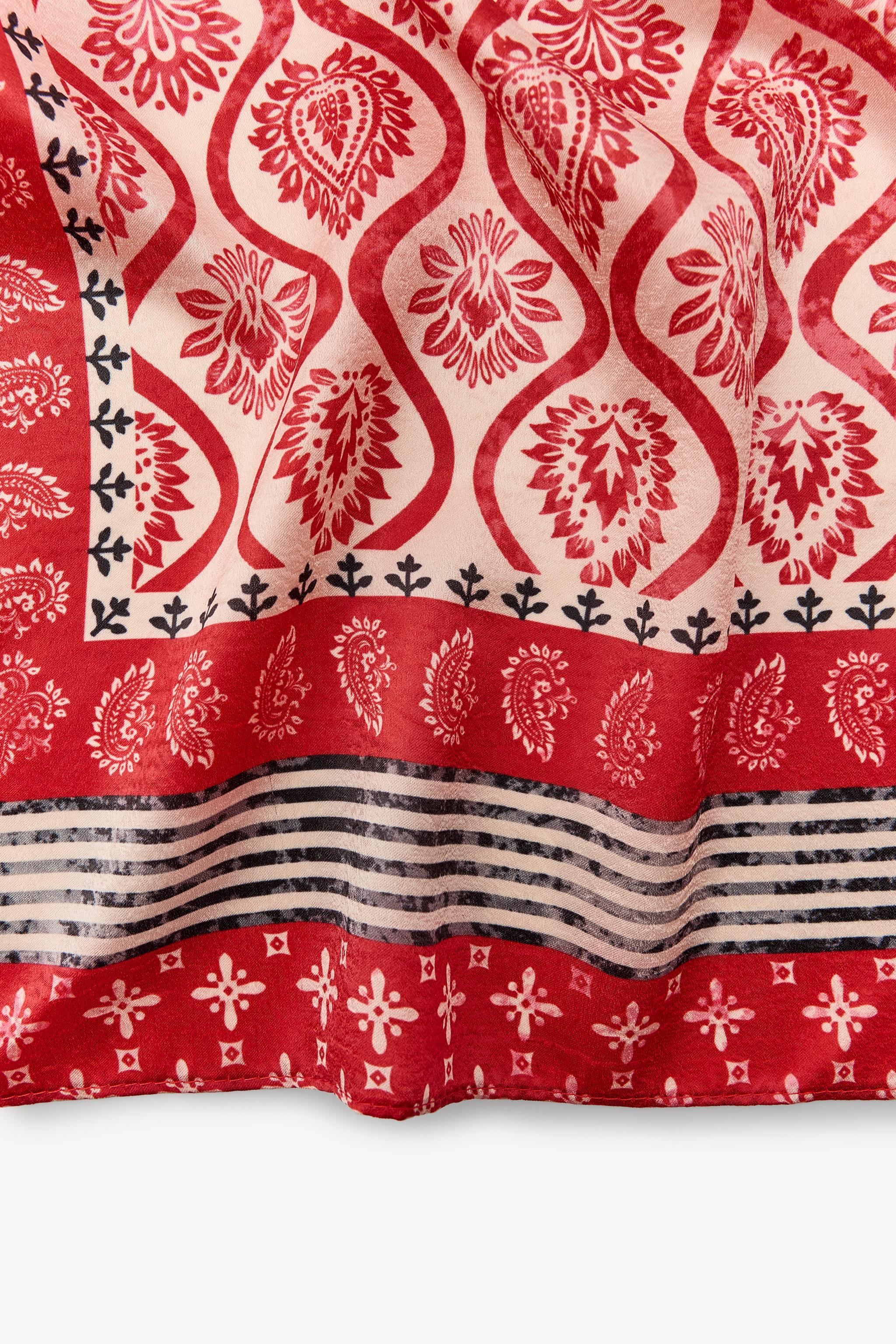 SATIN EFFECT PRINTED SCARF | Zara Canada