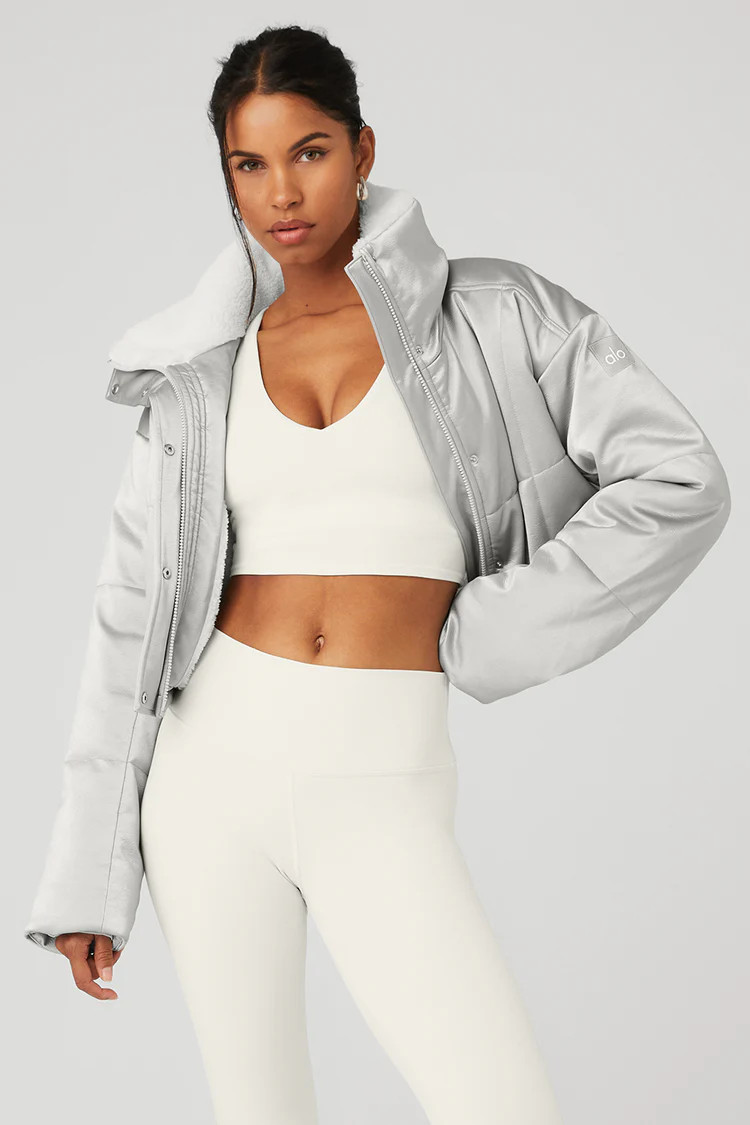 Orion Cropped Puffer | Alo Yoga (US)