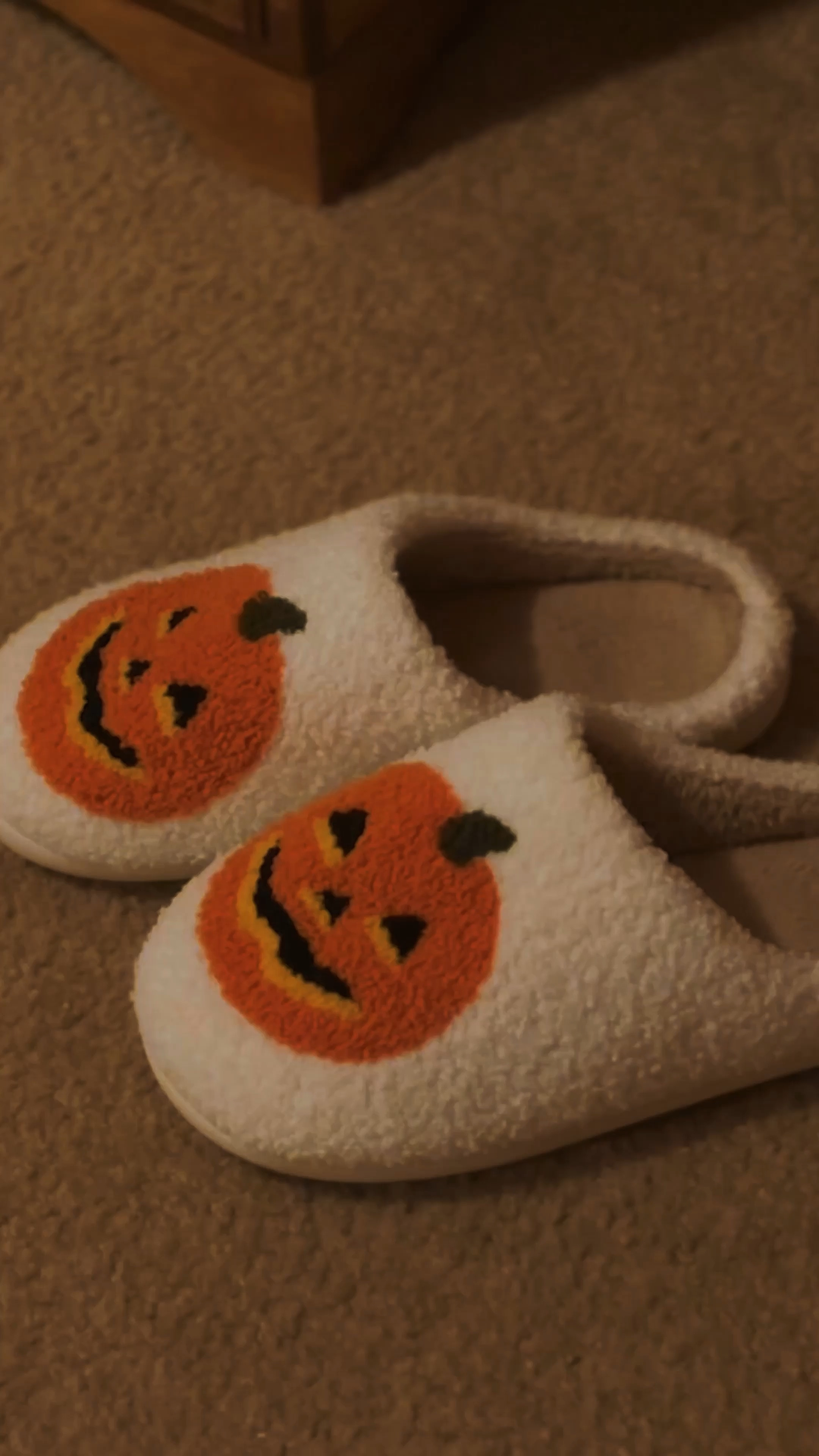 🎃⚡️ nothing quite like nights in making pinterest mood boards, drinking warm tea, and watching harry potter with my little familiar 🐈

#LTKHalloween