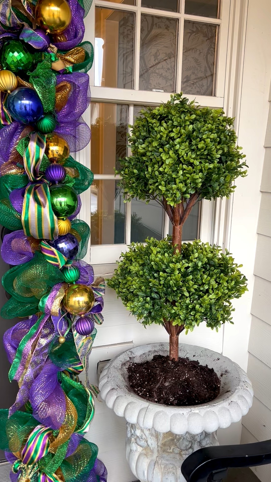 Boxwood topiary topiary tree front porch decor porch plant faux boxwood 

#LTKHome #LTKSaleAlert