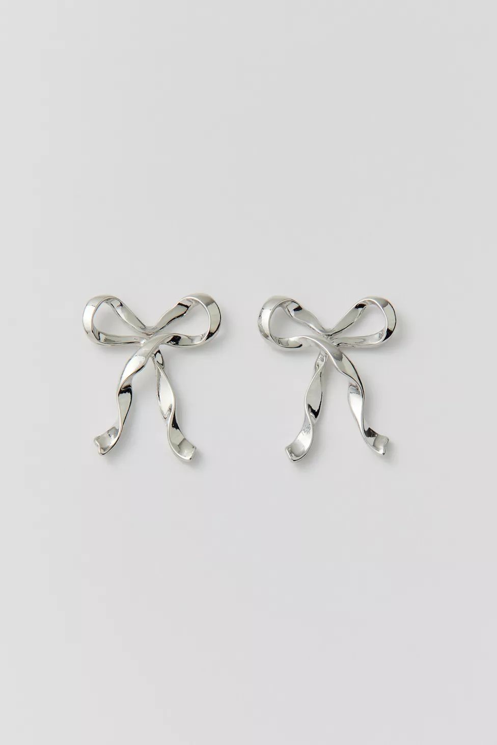 Bow Earring | Urban Outfitters (US and RoW)
