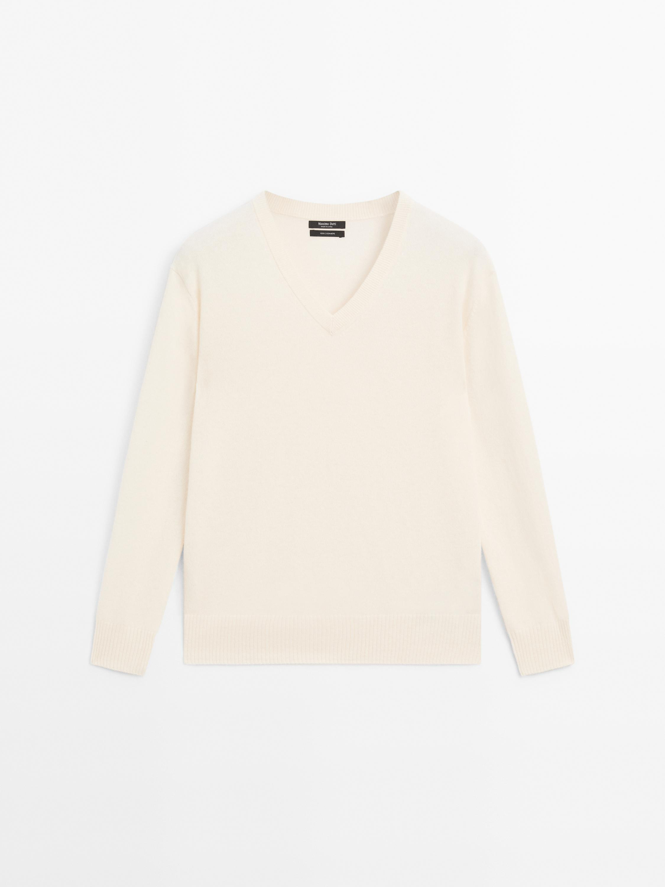 Knit 100% cashmere V-neck sweater | Massimo Dutti UK