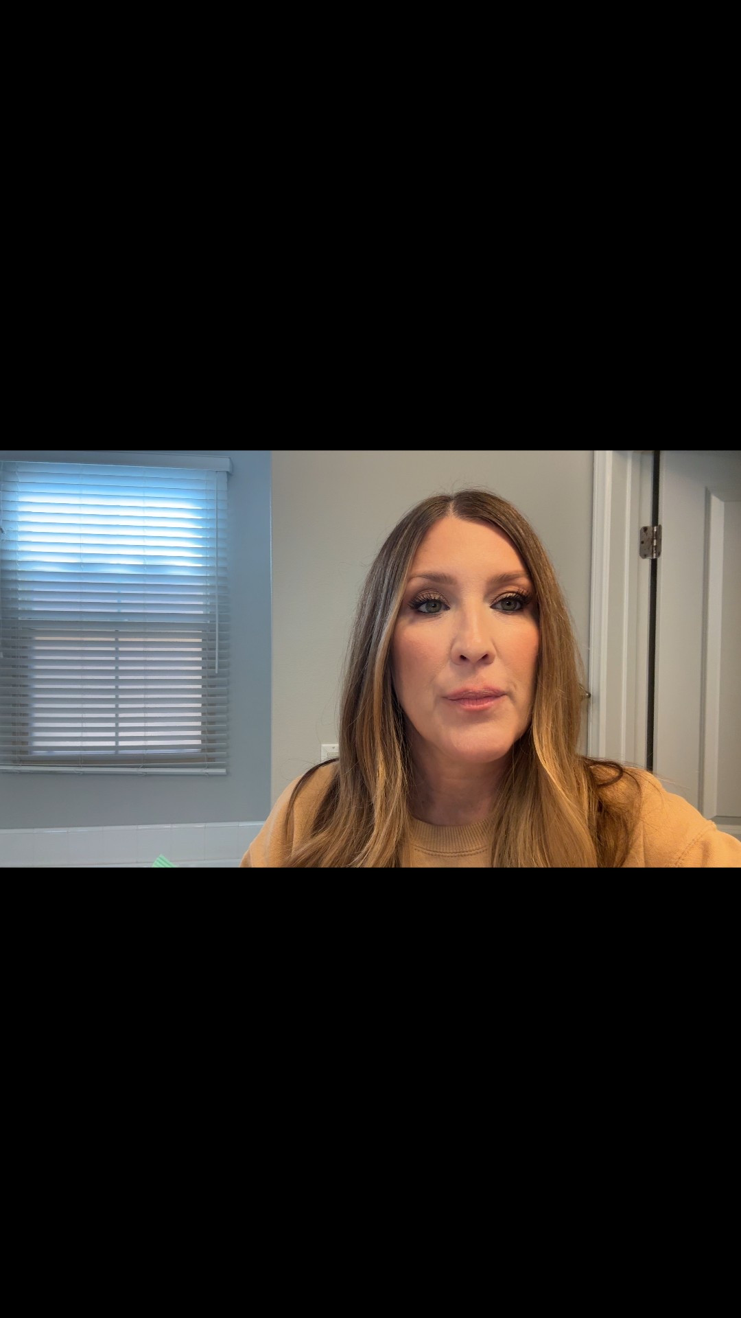 Double duty Mae up wipes that leave your skin glowing! Infuse with glycolic acid! Makes a great stocking stuffer for the beauty and skincare lover in your life! 

#LTKFindsUnder50 #LTKBeauty #LTKGiftGuide