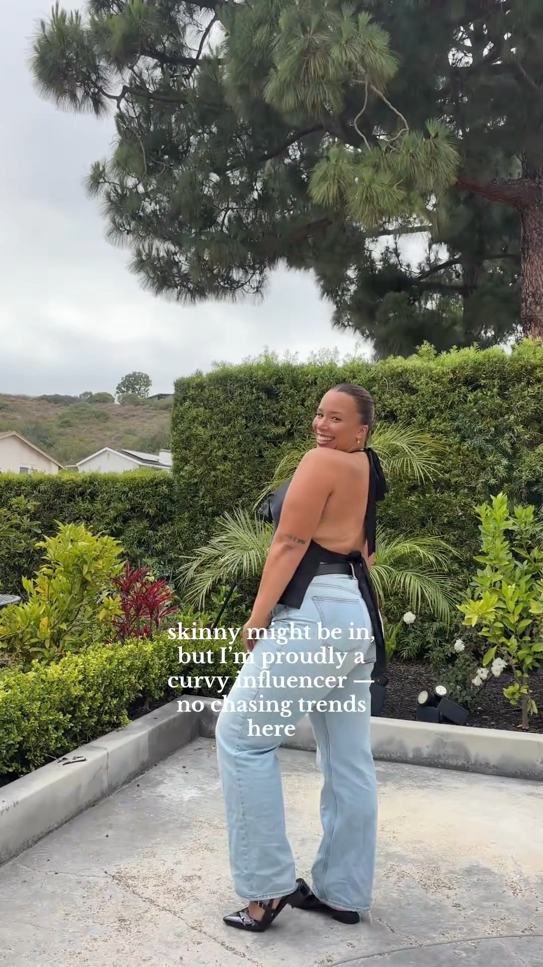 Jeans are a size 33✨✨🤍 top is from Zara but not available so linked a similar one! Wearing a size XL 🫶

#LTKMidsize #LTKU #LTKStyleTip