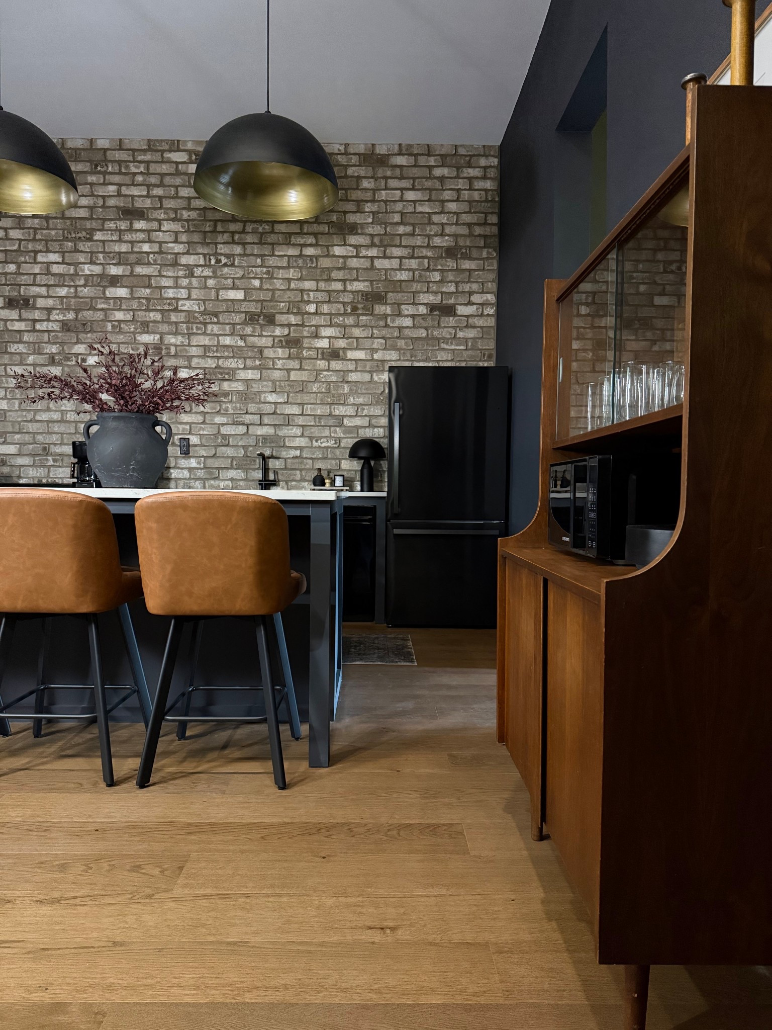 Shop some kitchen essentials for a sleek, modern/rustic vibe

#LTKHome #LTKdayinmylife #LTKSaleAlert