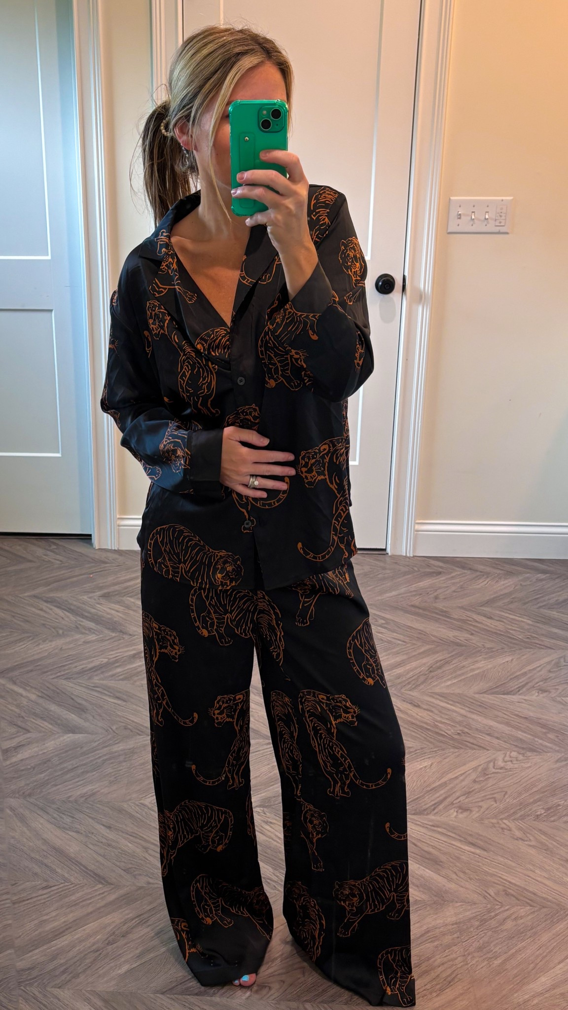 Target

Auden satin pajamas

#target #pajamas #auden #whodey #bengals

#LTKStyleTip #LTKFindsUnder50