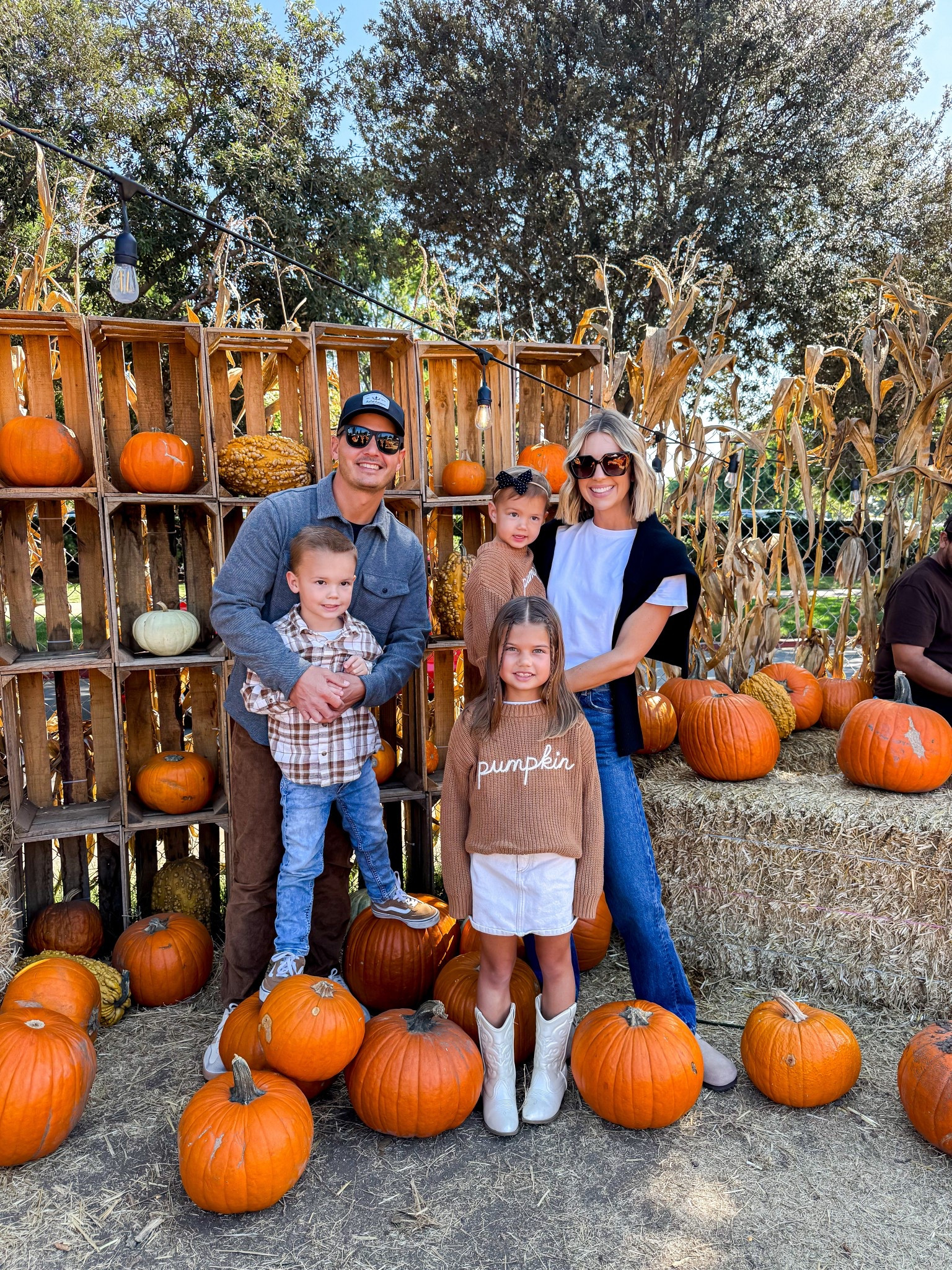 Pumpkin Patch!

Mom Fit
Straight Jeans
High Rise Jeans
White T-shirt
White Tee
Fall sweater
Birkenstocks dupe
Quince
Amazon
Target 
Pumpkin Patch
Pumpkin Patch outfit
Fall look
Fall outfit
Clog Mule
Birkenstocks Dupe
Watch
Classic outfit
Fall look
Fall outfit
Kohl’s
Little Co.


#LTKShoeCrush #LTKFamily #LTKStyleTip