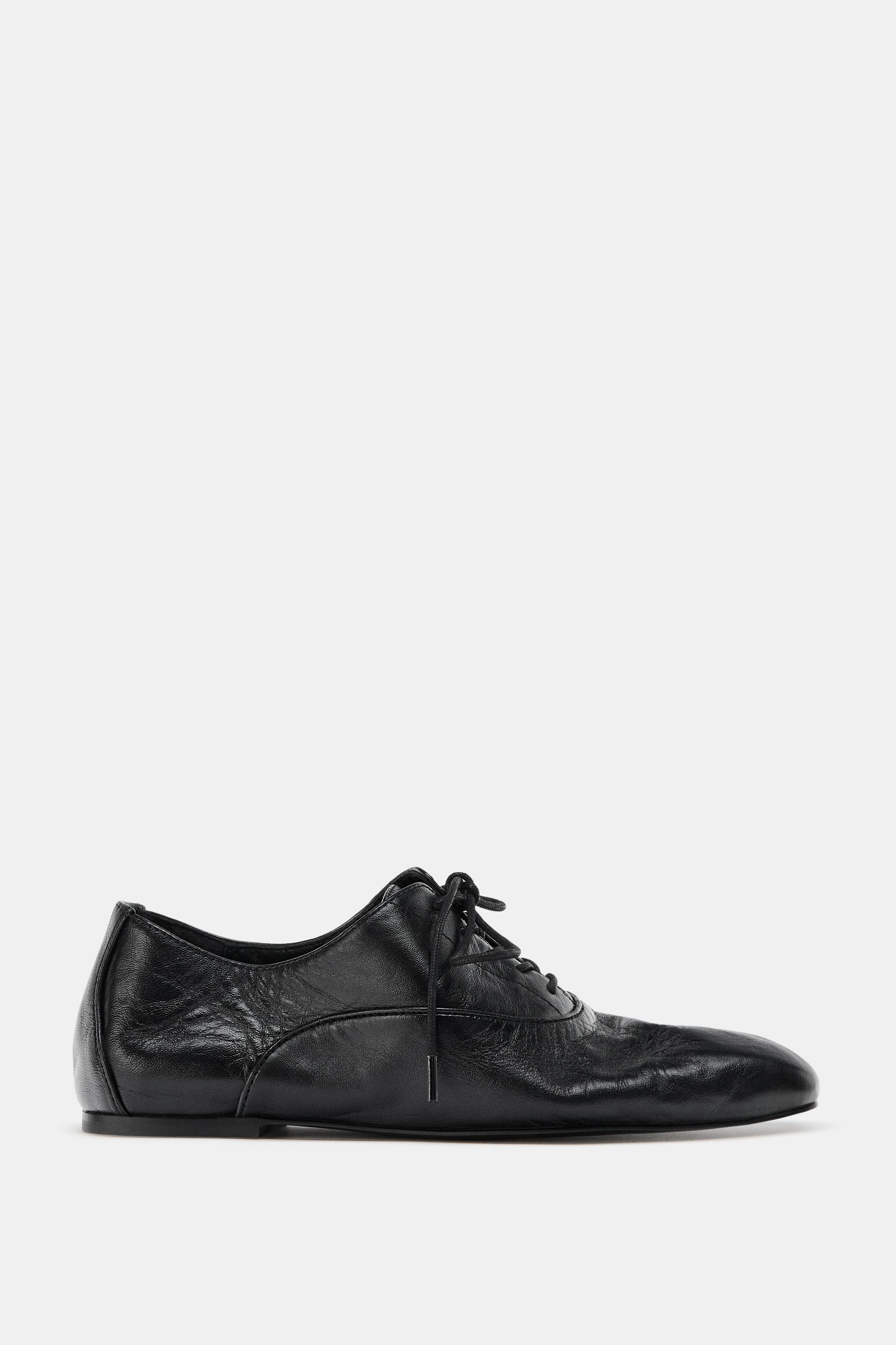 LACED LOW HEEL LEATHER SHOES | Zara Canada