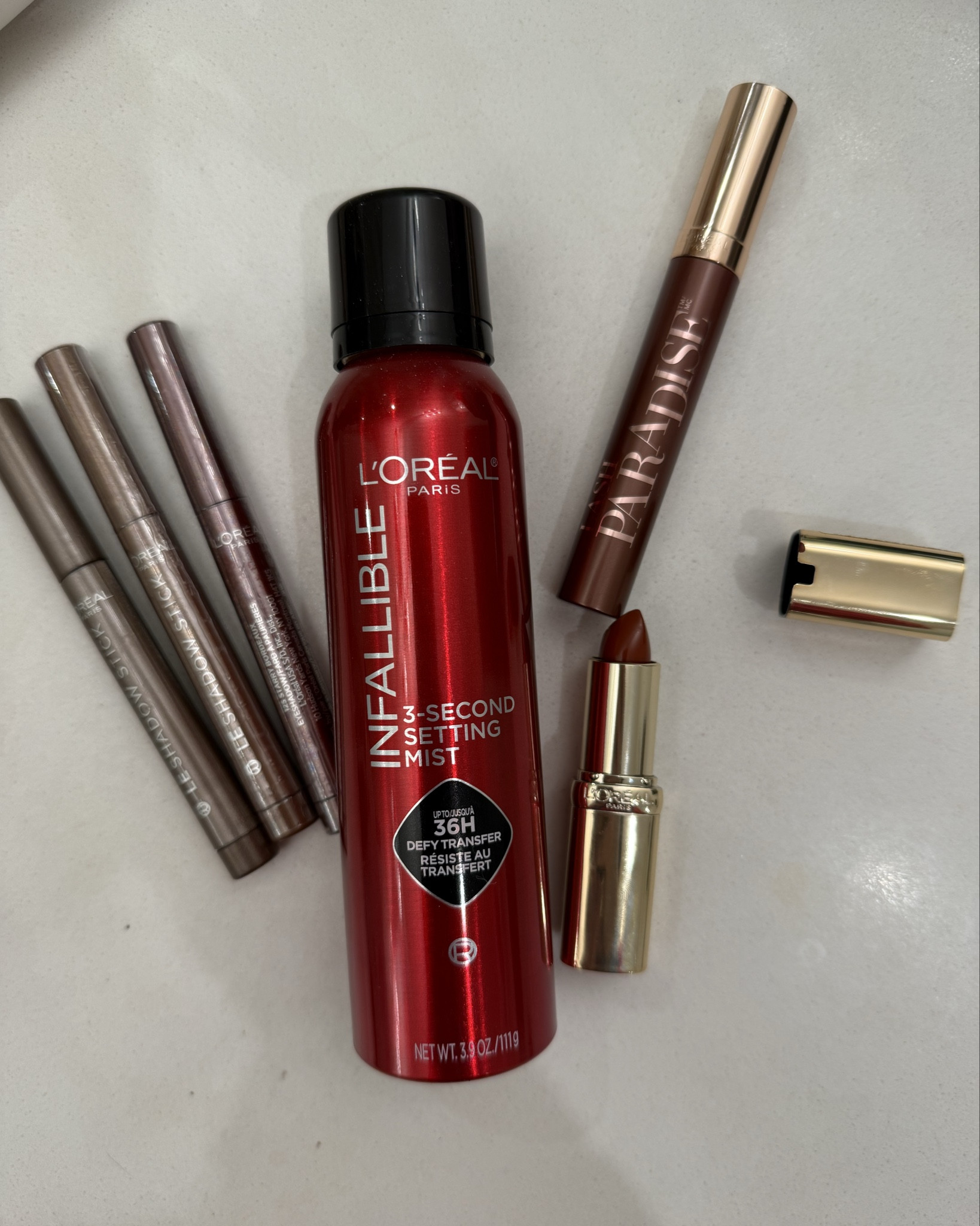 • Latte Brown mascara
• Shadow sticks
• Cinnamon Toast lip
• Setting spray

#LTKBeauty #LTKHoliday #LTKGiftGuide