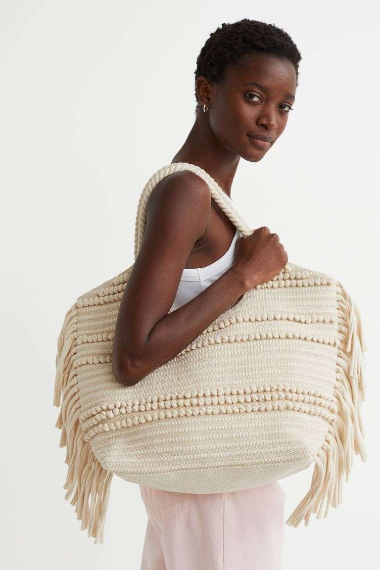 Fringed Shopper | H&M (US + CA)