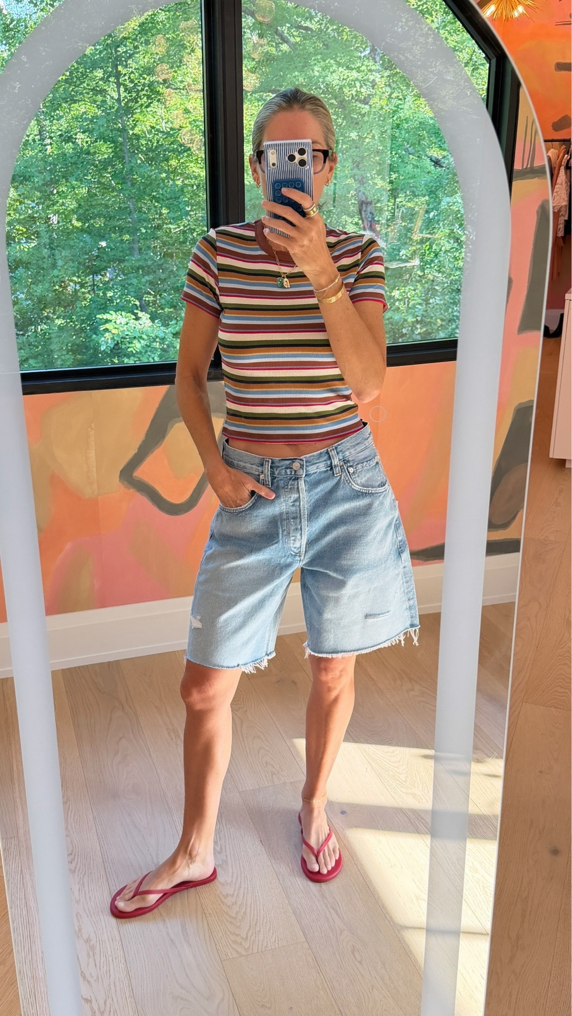 Mom on the Go!
Went with a 28 in shorts for more relaxed fit