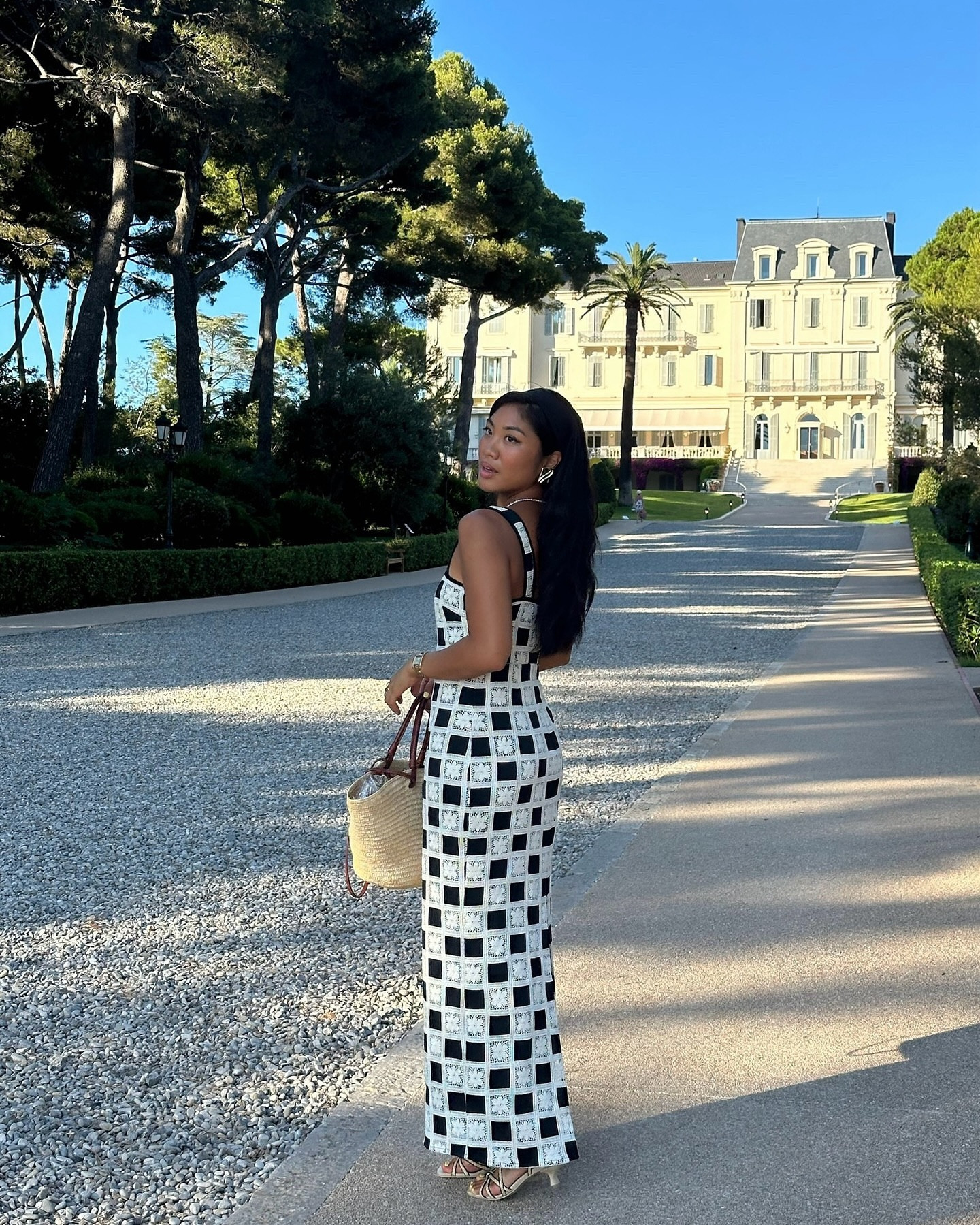 Classy chic look! 

#LTKParties #LTKTravel #LTKStyleTip