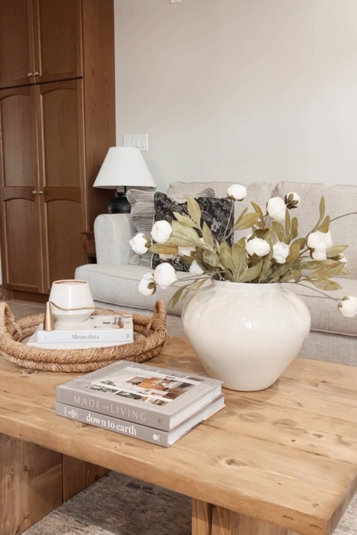 Spring coffee table styling ✨

Home decor | Spring home decor | Amazon Canada | Amazon Home | H&M Home | Michaels Canada | Creative Co-Op | Coffee Table Decor 

#LTKhome #LTKstyletip #LTKsalealert