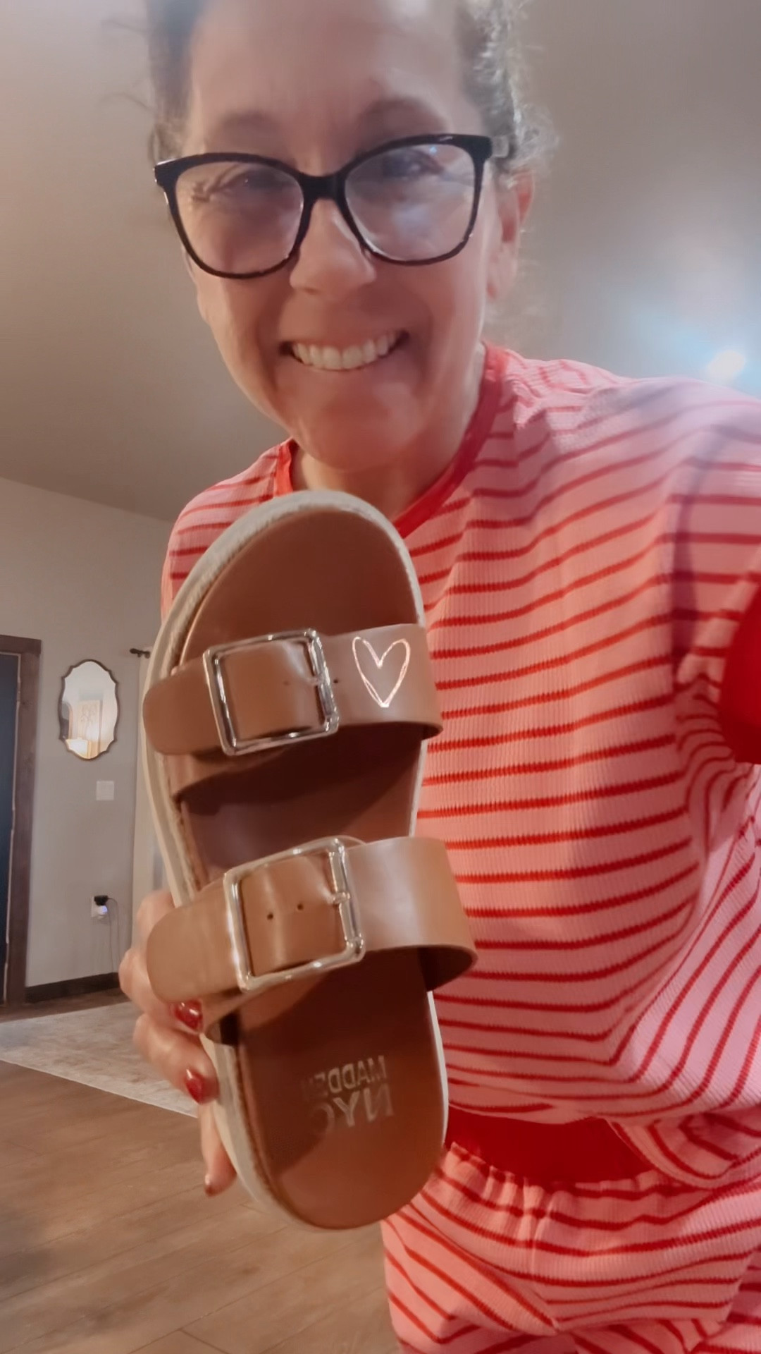 
‼️Danas_Randomfinds‼️ 
Follow☑️Like👍🏻Share🫶🏻
🛍️Where you will get daily random fashion finds based on comfort, quality and style!!!!   Thank you 😊 
#amazonfinds 
#danasrandomfinds #amazonessentials 
#amazonfashion 
#emptynester 
#over50
Below ⬇️ is how you get your links!🔗

#LTKgrwm #LTKTravel #LTKActive