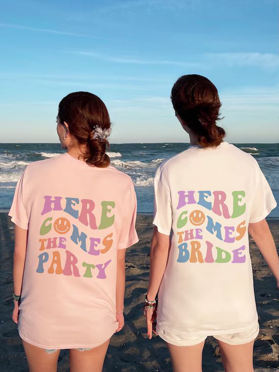 Here Comes the Bride Party Shirt Retro Bachelorette Party | Etsy | Etsy (US)