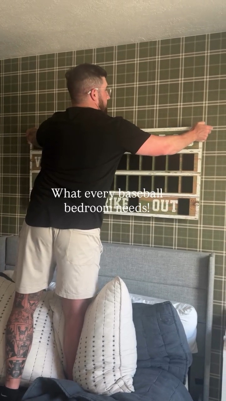 Every baseball bedroom needs this vintage inspired scoreboard! It is the perfect addition to my son’s bedroom and is on sale! Follow @ourmountainsidehome_1 + Comment SCORE for the link! Make sure to follow first so the link can send and not be 🚩. Baseball bedroom, boys bedroom, boys bedroom inspiration, vintage inspired, Yankees, Ralph Lauren aesthetic, way day.  #boybedroomdecor #baseballbedroom #ralphlaurenaesthetic #boybedroom https://liketk.it/6486b