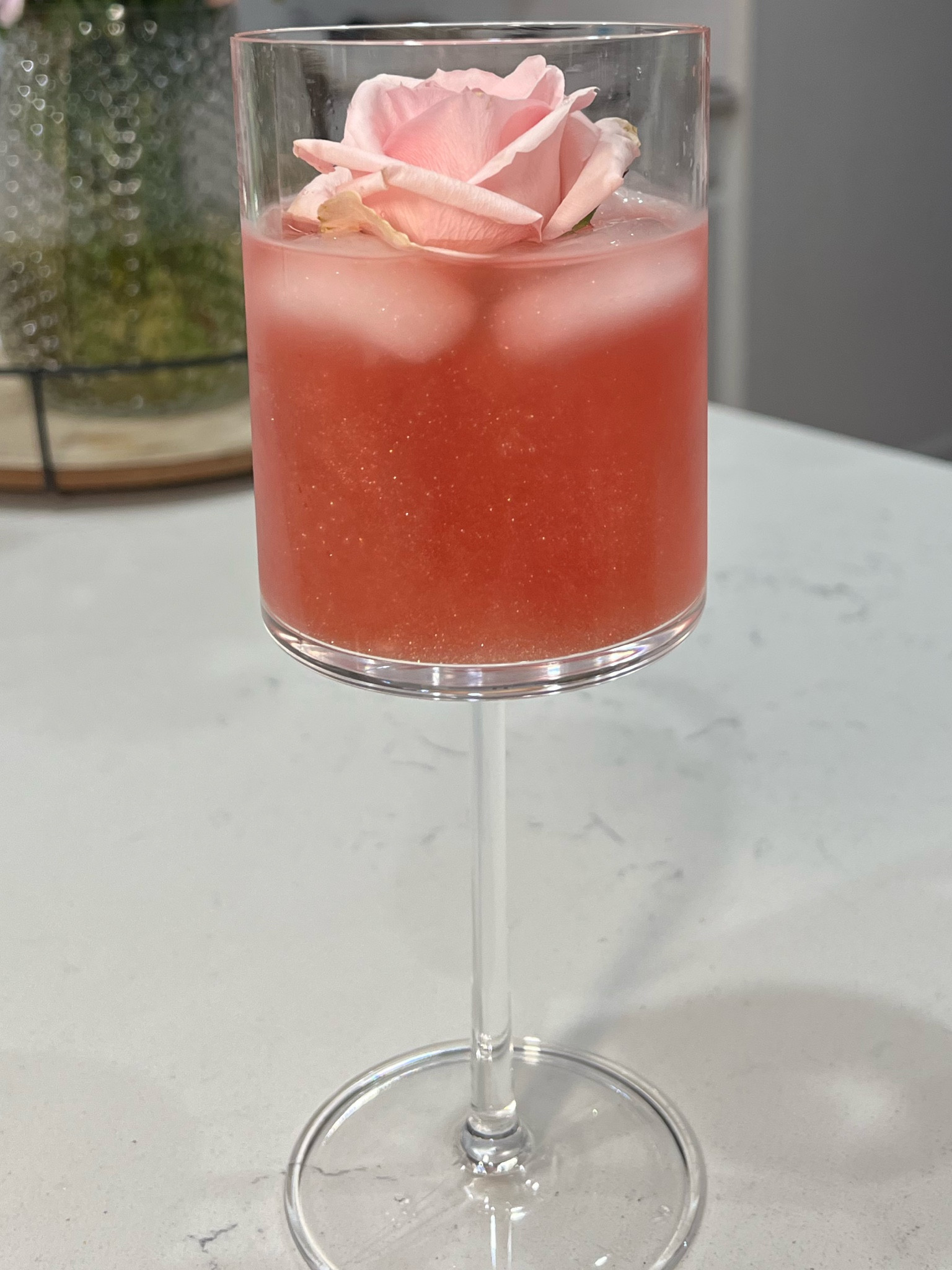 Valentine’s day glitter “love bomb” drink! 

#LTKFind #LTKGiftGuide #LTKhome