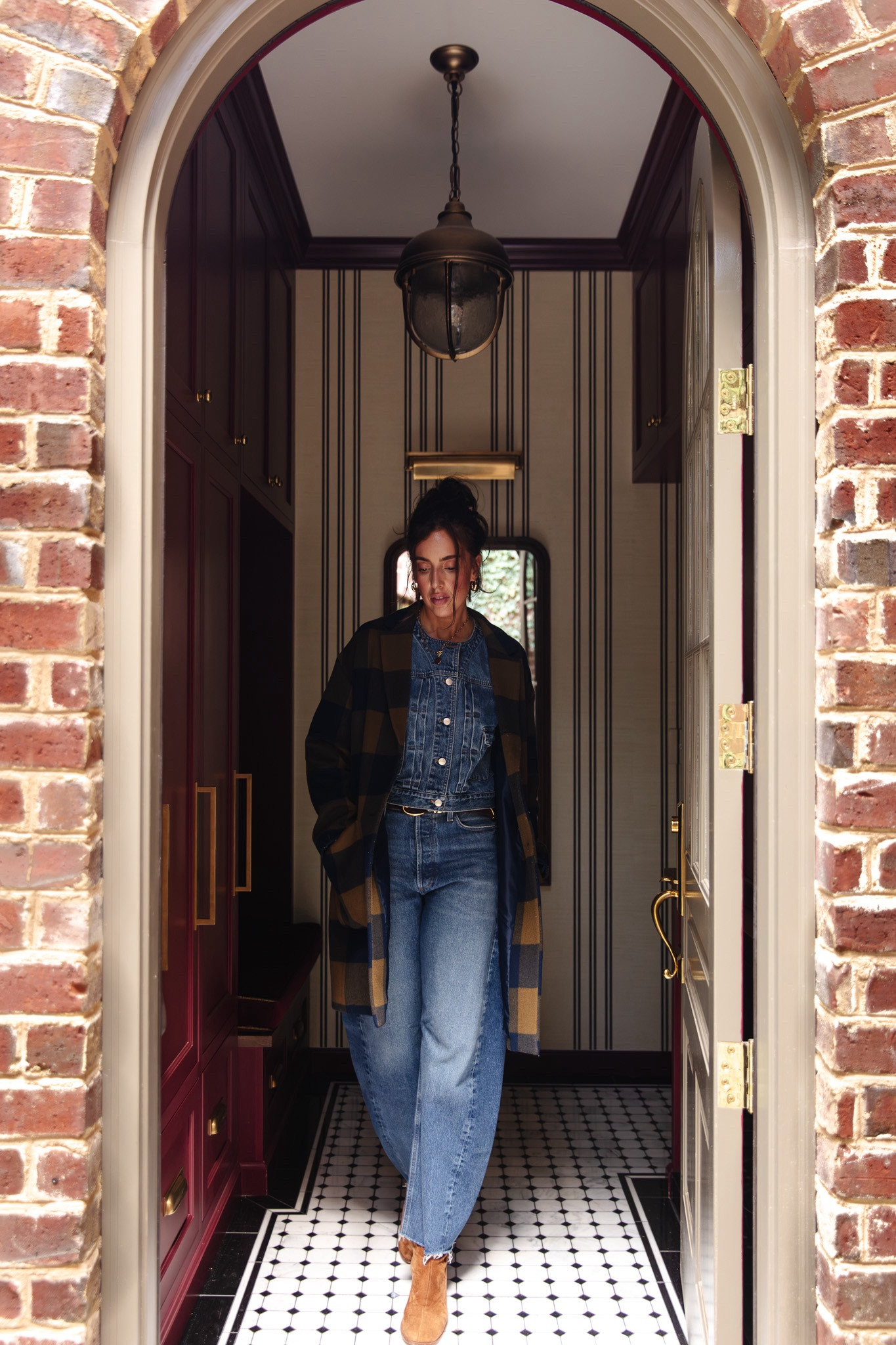 Lady jackets are in for fall and I’m here for it! Linked the denim one I’m wearing plus a bunch of other options that I rounded up for you 🫶🏻

#LTKSeasonal #LTKStyleTip #LTKWorkwear