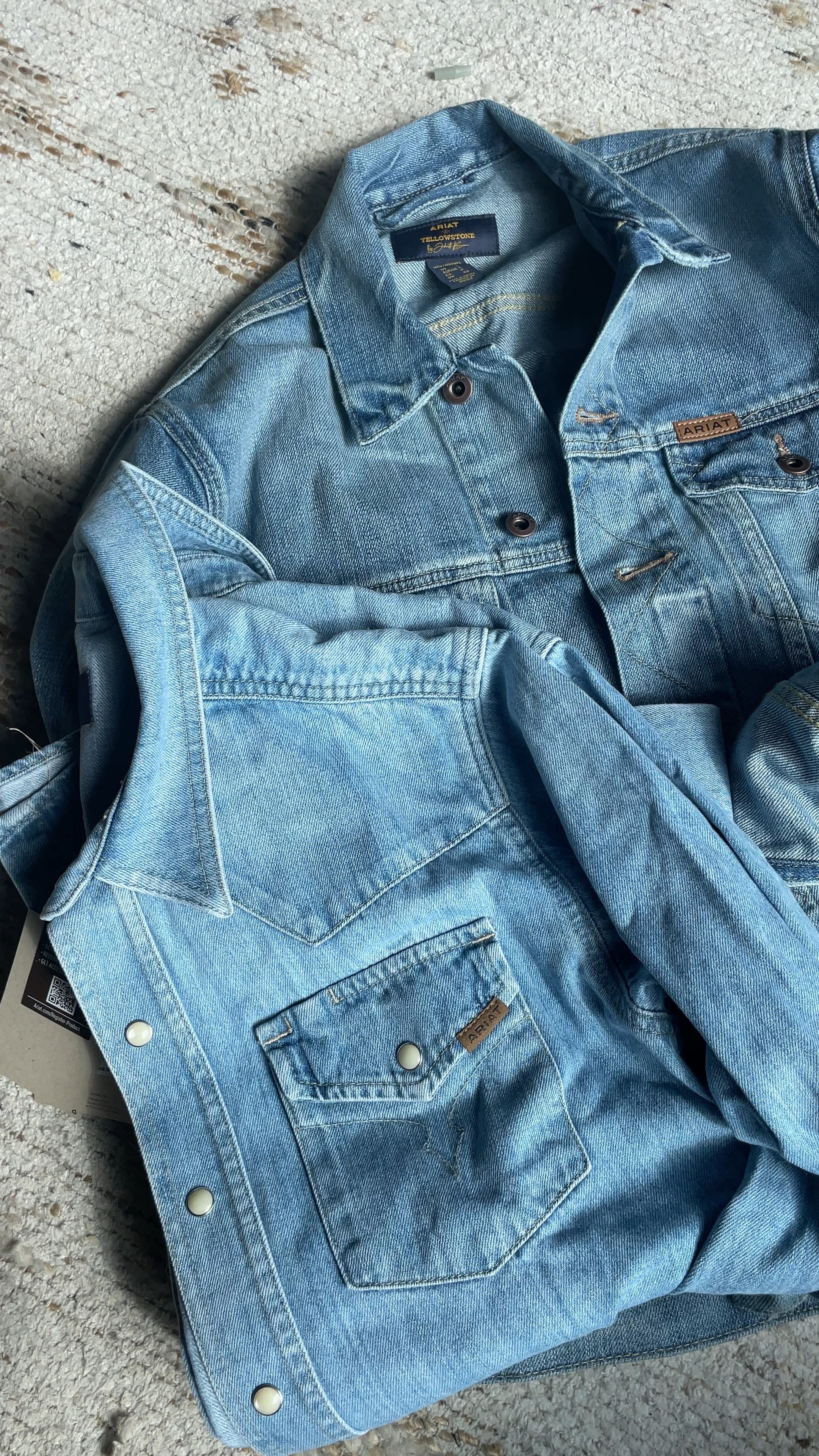 I am smitten!! Found under mens and I just stuck with my normal sizing. The arms are a little longer since it’s mens but I always roll my arms anyways. The rest of the fit is awesome! I’m 5’8.5 and didn’t want to boxy. These fit perfect 

#LTKOver40 #LTKStyleTip