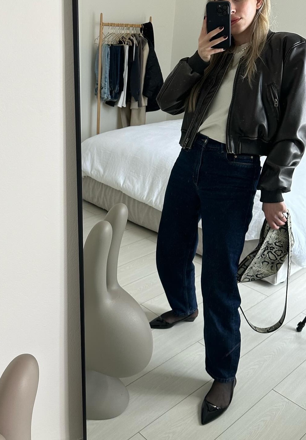 My top denim styles for this autumn / winter!

Cool jeans that look perfect from day to night.

Some straight leg pairs, some wide leg and my top barrel style 👌🏻

These are all perfection!

#LTKStyleTip #LTKWorkwear #LTKSeasonal