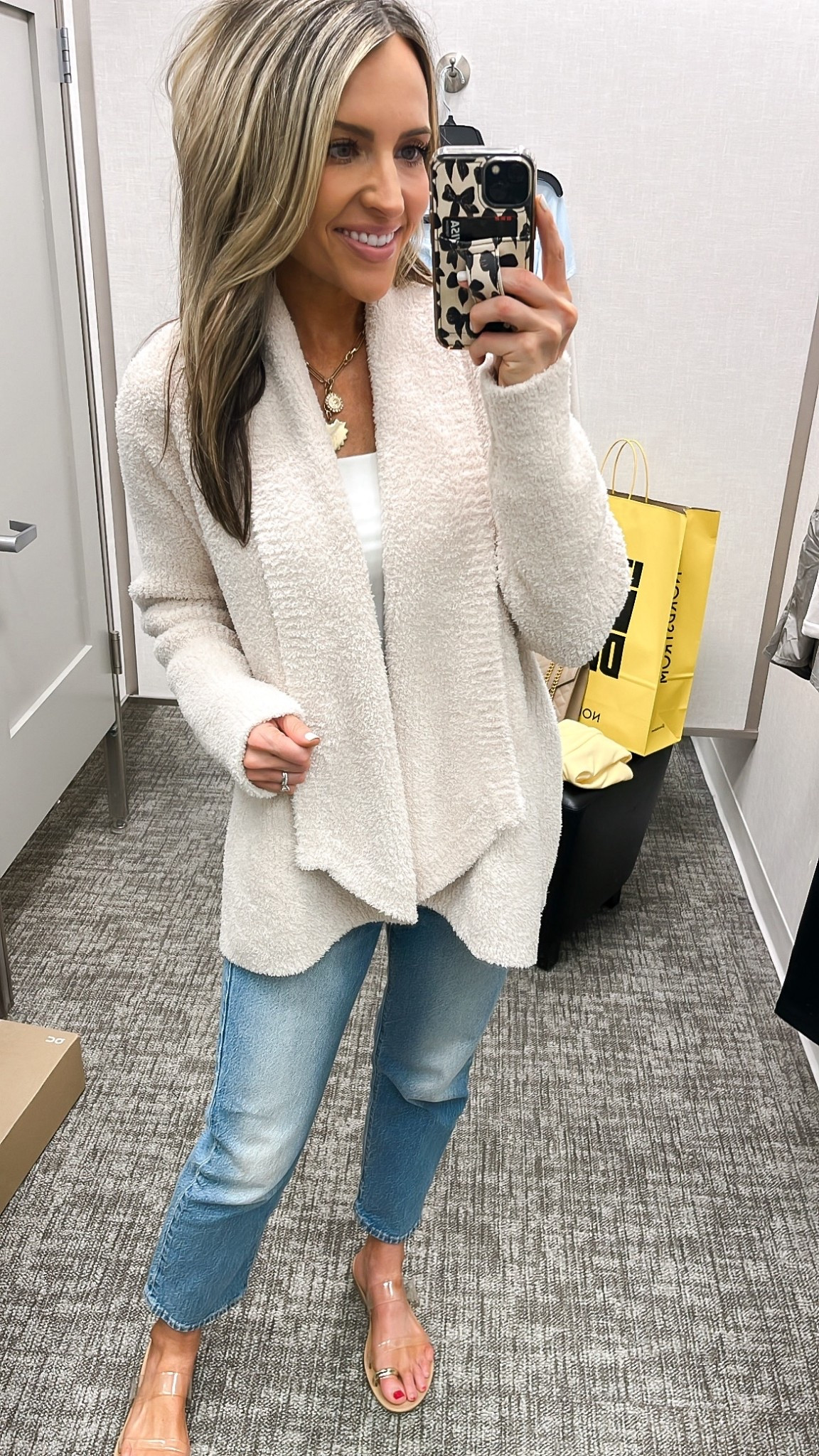 Barefoot dreams cozy cardigan is heavenly! I bought mine 7 years ago & it’s still one of my favorites. Amazing quality! Feels like you’re wearing the coziest blanket. Adorable with leggings or denim. Great for the workplace as well. 

#LTKSaleAlert #LTKStyleTip #LTKWorkwear