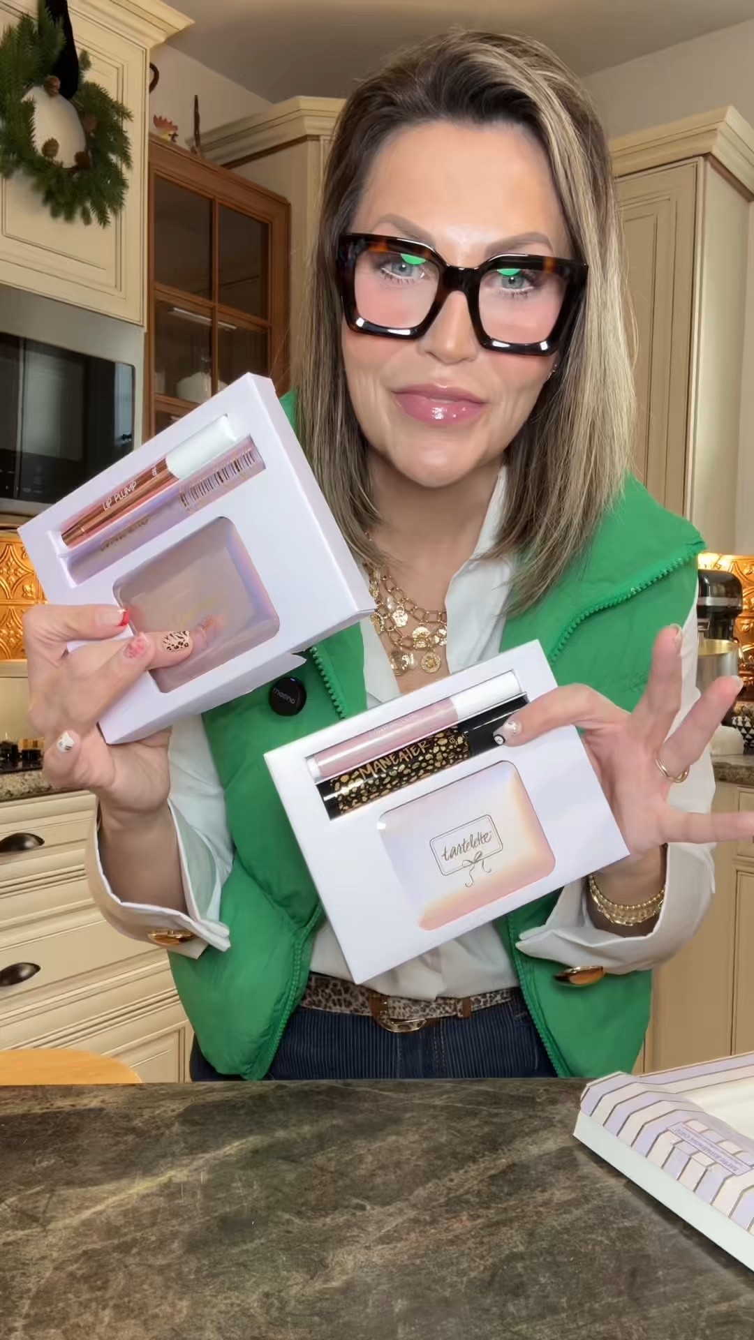 Tarte’s Kindness Café Collector’s Set = 2 FREE lip products + 2 FREE mascaras 💄☕ Limited edition, gift-ready & crazy good value! #TarteGifts #HolidayBeautyFinds

#LTKBeauty #LTKGiftGuide