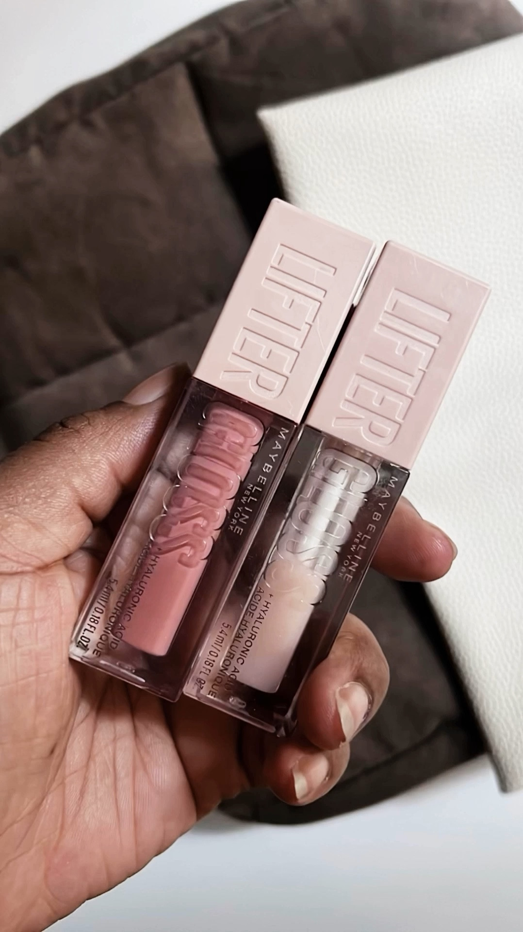 Whats in my Cloth & Paper Pouch from the Nov sub box 🫶🏾

🎵 Music: Swallow
Musician: EnjoyMusic
Site: https://enjoymusic.ai

#LTKBeauty #LTKTravel