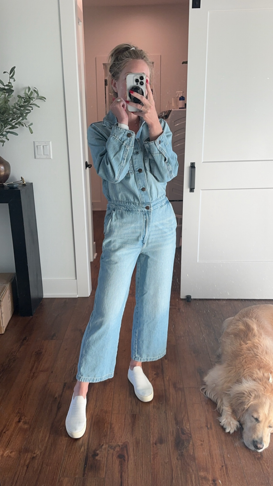 Cutest denim jumpsuit for the perfect fall outfit! I would say this fits slightly bigger so size down. I’m 5’2” in a XS and it’s still pretty roomy! There is a drawstring on the inside to cinch in the waist a little which is nice! On sale in black  

#LTKStyleTip #LTKSaleAlert #LTKSeasonal