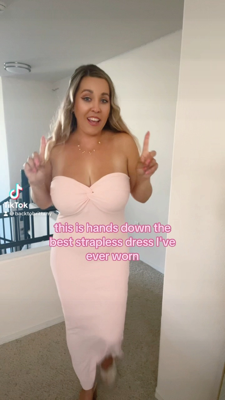 Best strapless dress for larger chest
Fuller bust strapless dress
Summer beach dress
Knit strapless dress 

#LTKStyleTip #LTKTravel #LTKSeasonal