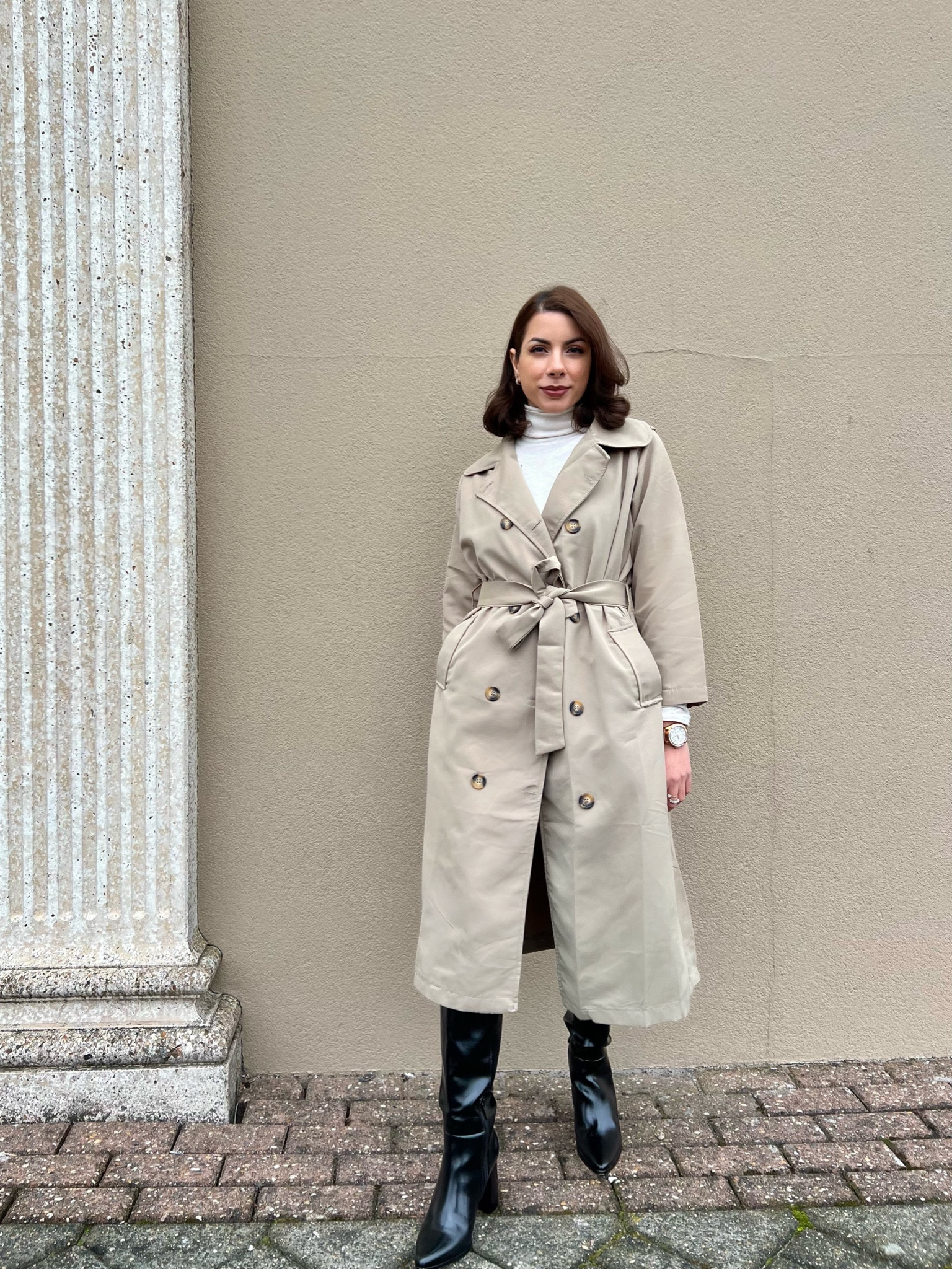 Fashion inspo: trenchcoat with a turtleneck & overknee boots 👌🏽 Elegant simple chic #outfitinspo #ootd 

#LTKunder50 #LTKeurope #LTKworkwear
