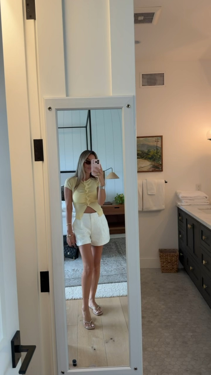OOTD! My top is out of stock but I’ve linked a similar one 🤍

#LTKootd