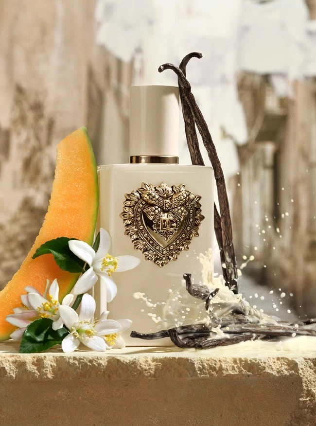 Your Devotion Eau de Parfum Intense | Dolce & Gabbana US