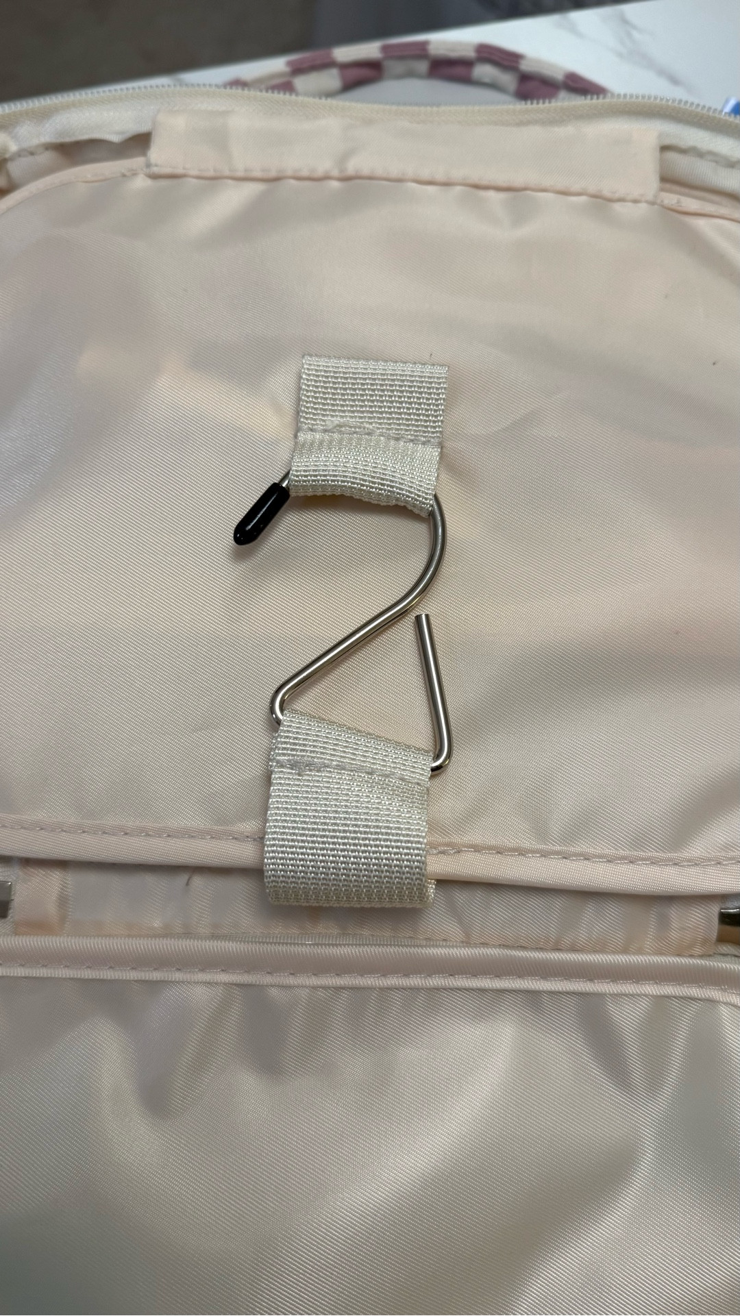 Narwey Toiletry Bag Medium vs Large ✈️

If you’re stuck between sizes, here’s the real difference 👇

I tested both the medium and large Narwey hanging toiletry bags… but ended up keeping the medium 🙌
This is the large in packing. Go a post back to see medium. 

✔️ Large = fits EVERYTHING (great for long trips or over-packers)
✔️ Medium = still fits a ton but way more compact for carry-on travel

For me, the medium was easier to pack + didn’t take up as much space in my suitcase ✈️


#LTKHome #LTKTravel #LTKBeauty