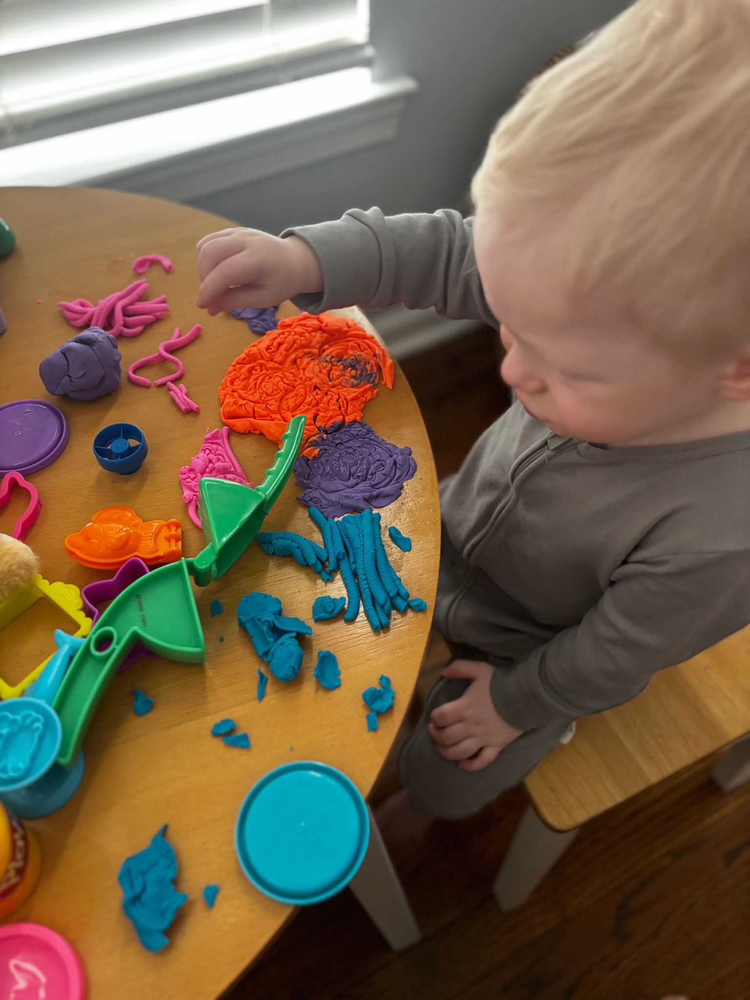 Favorite playboh kits for heavy work sensory play!